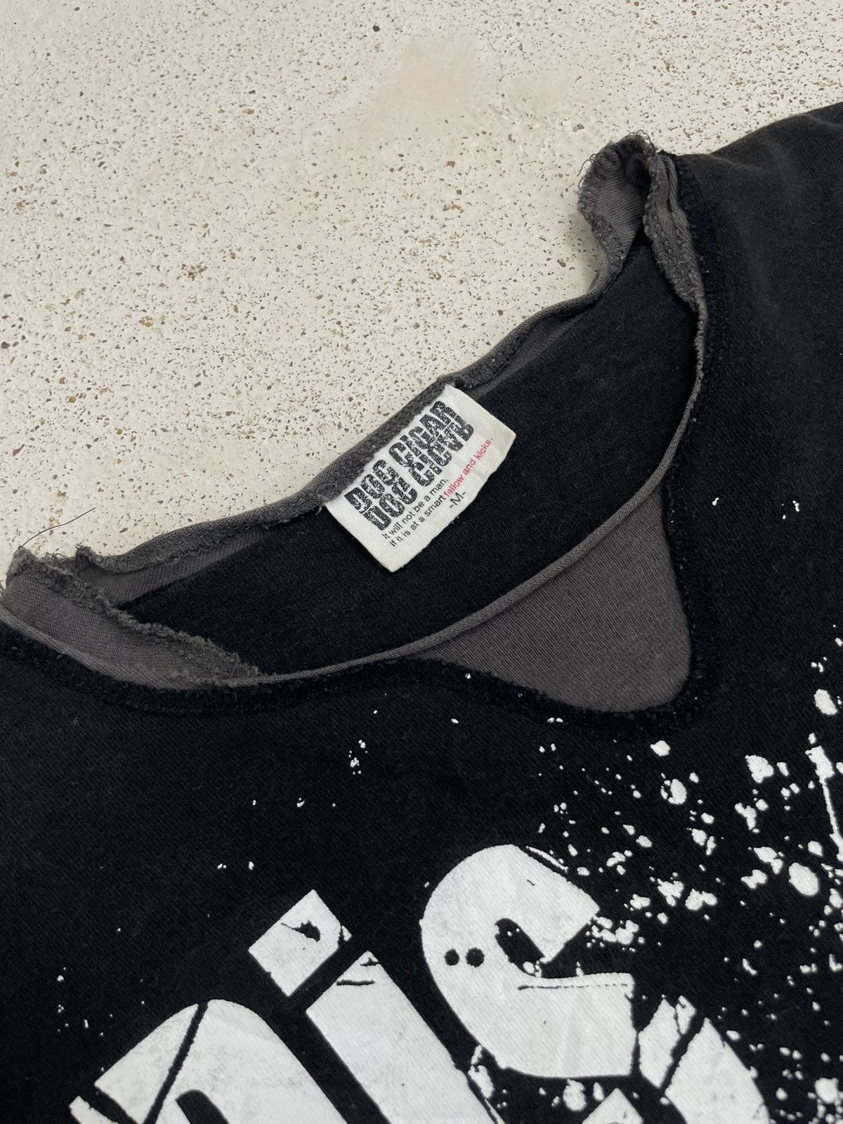 Japanese Brand Faded Dog Cigar Disruption Y2K Wording Layered Tee Size US M / EU 48-50 / 2 - 9 Thumbnail