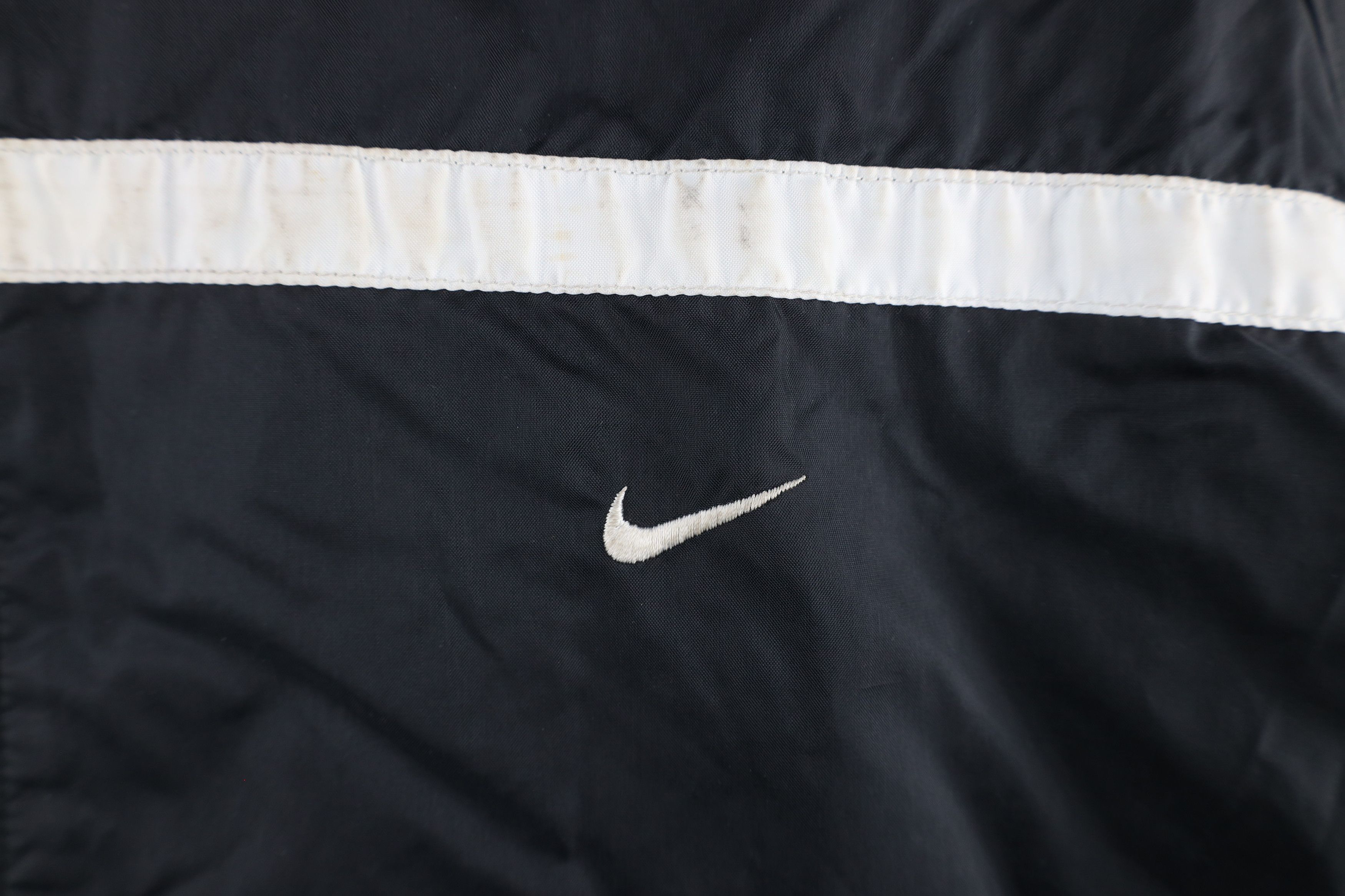 Nike × Vintage Vintage 90s Nike Travis Scott Mini Swoosh Lined Jacket Size M / US 6-8 / IT 42-44 - 4 Thumbnail