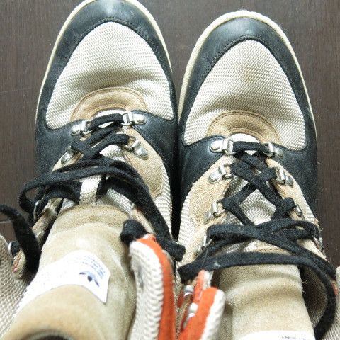 Adidas Vintage/ Originals Size US 11 / EU 44 - 5 Thumbnail