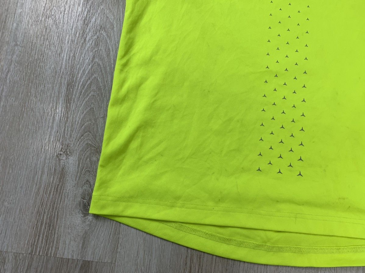 Tommy Hilfiger Mens t shirt Tommy Hilfiger AMG Petronas Formula1 Size S Size US S / EU 44-46 / 1 - 3 Thumbnail
