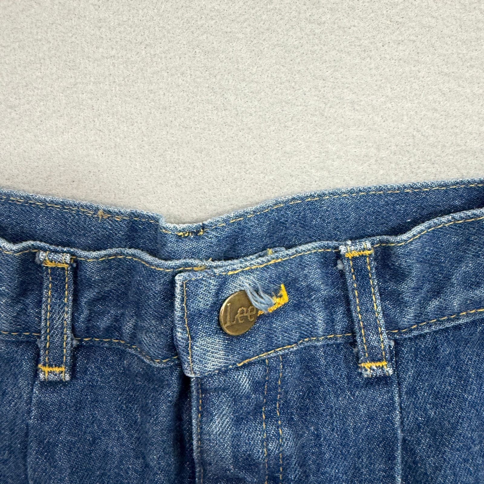 Vintage Vintage Lee Jeans Women's 9 (Fits 25x28) Blue Mom High Rise Size 25" / US 0 / IT 36 - 3 Thumbnail