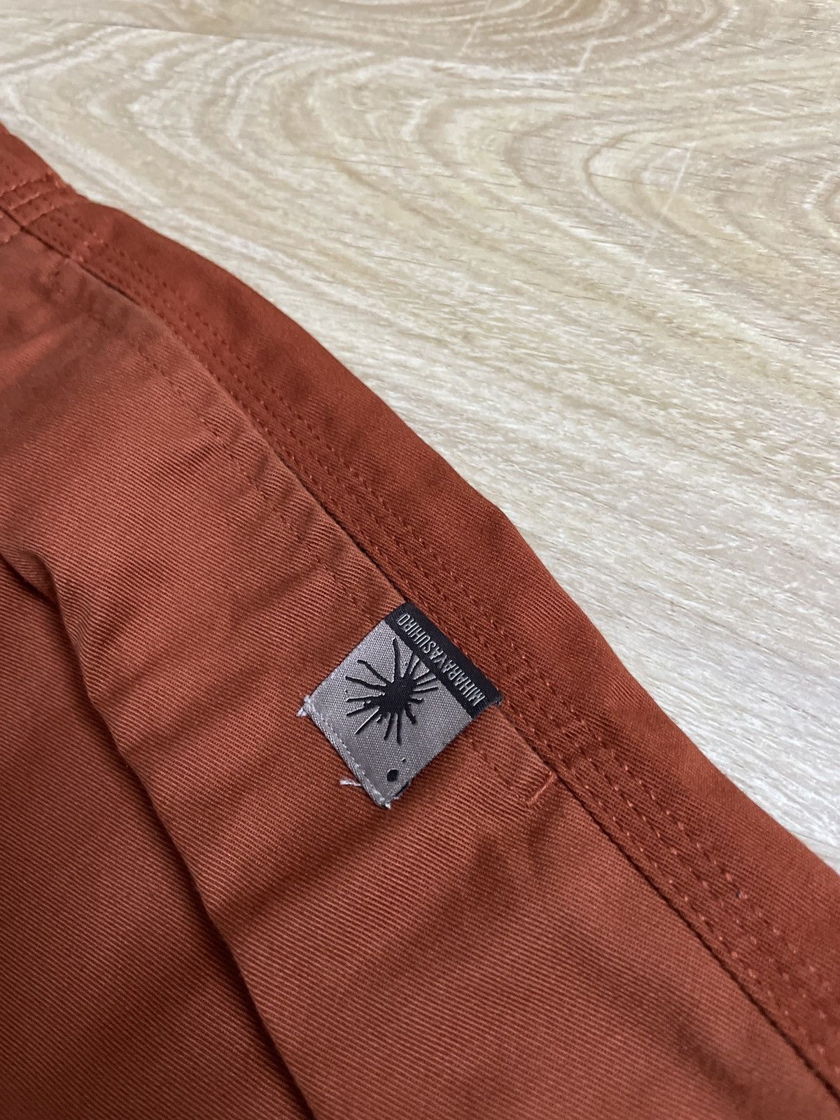 GU × Japanese Brand × Maison MIHARA YASUHIRO MIHARAYASUHIRO X GU CASUAL PANTS Size US 30 / EU 46 - 7 Thumbnail