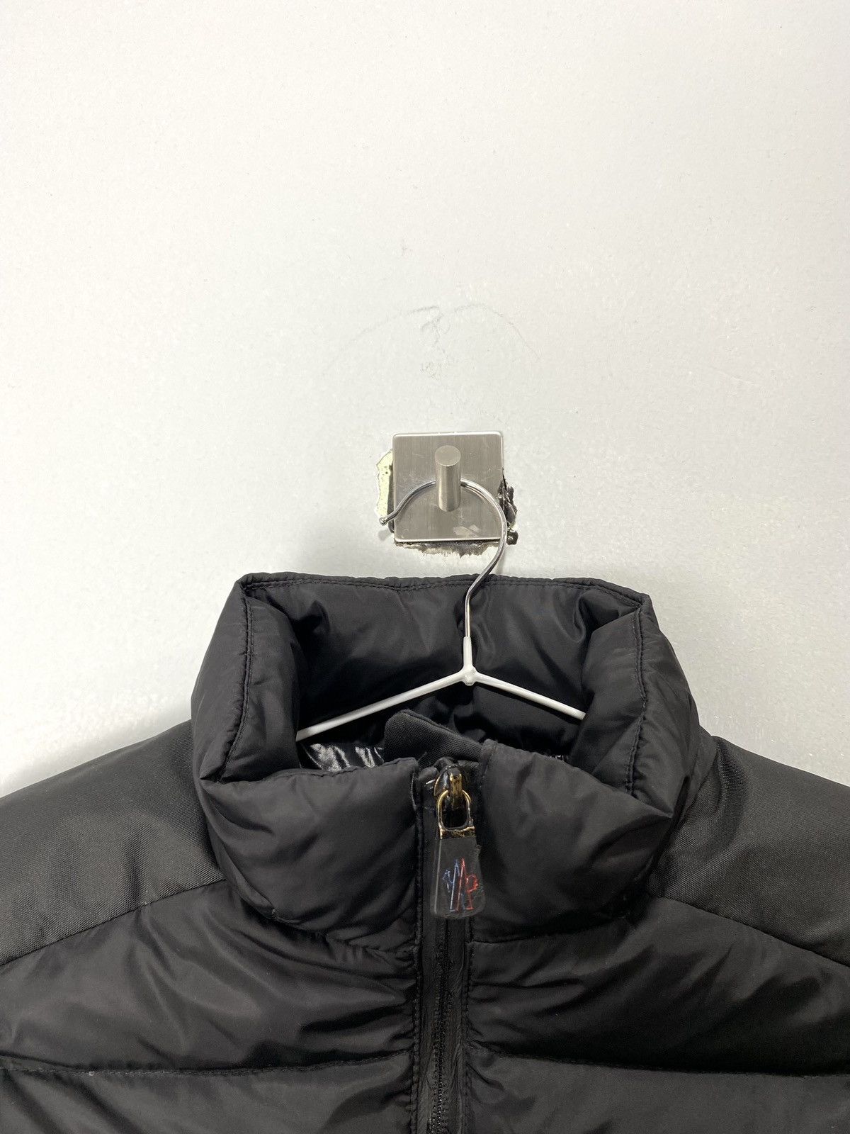 Moncler Moncler Puffer Jacket Wmns Down Jacket Size XXS / US 00 / IT 34 - 9 Thumbnail