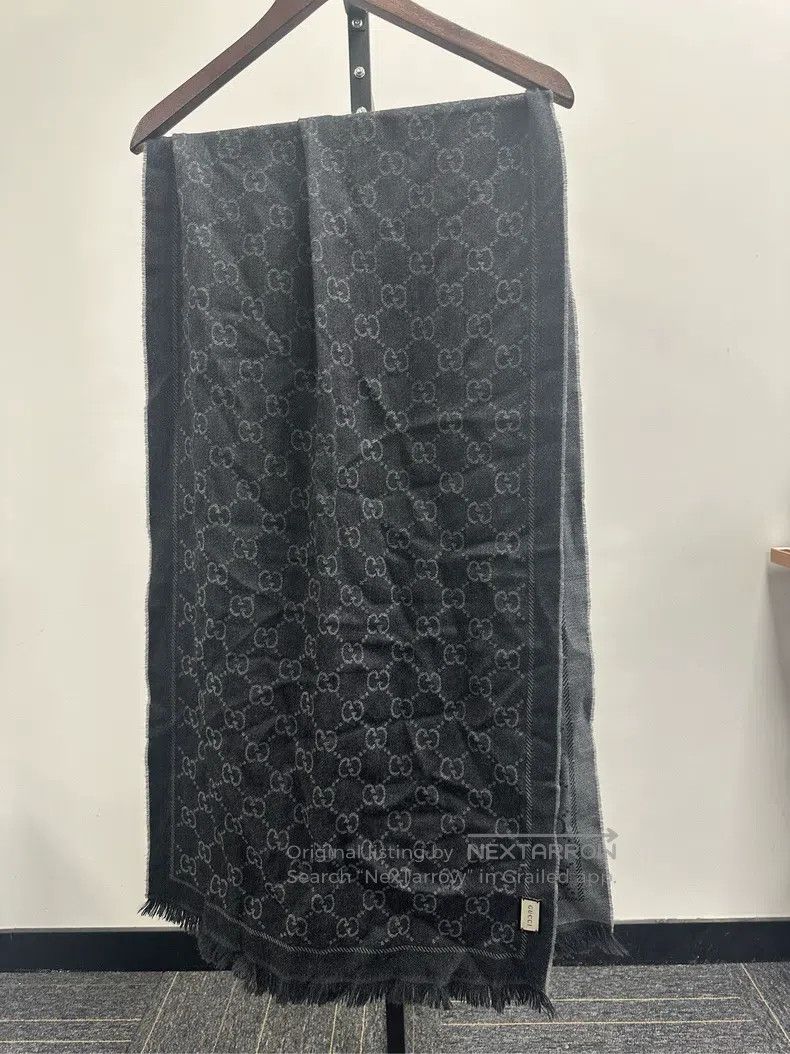 Gucci Gucci Scarf Size ONE SIZE - 1 Thumbnail