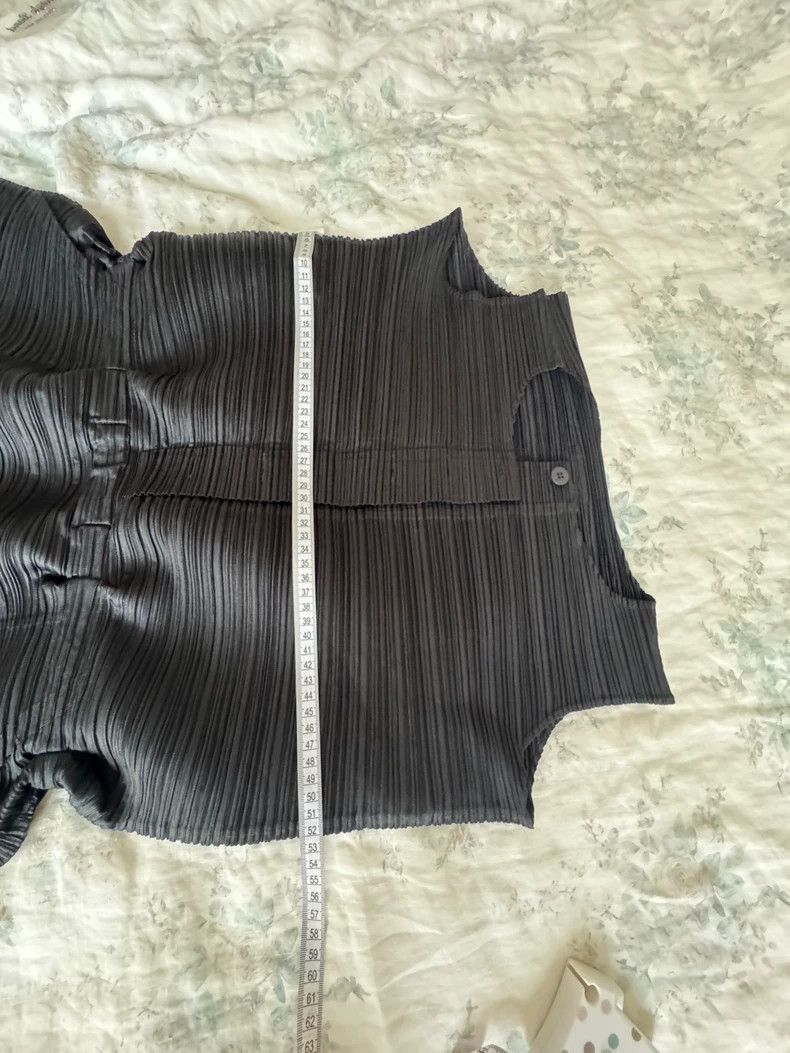 Issey Miyake Issey Miyake size:5 Black pleated trousers Size 31" - 5 Thumbnail