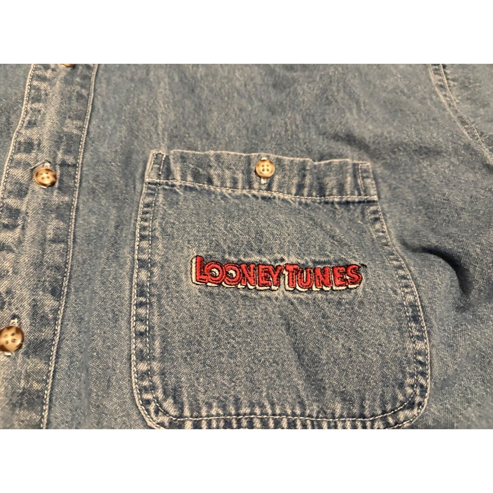 Vintage VINTAGE 1993 Acme Denim Shirt Embroidered Bugs Bunny 90s Cartoon Long Sleeve Men Medium Blue Cotton Button-Up Shirt Size US M / EU 48-50 / 2 - 4 Thumbnail