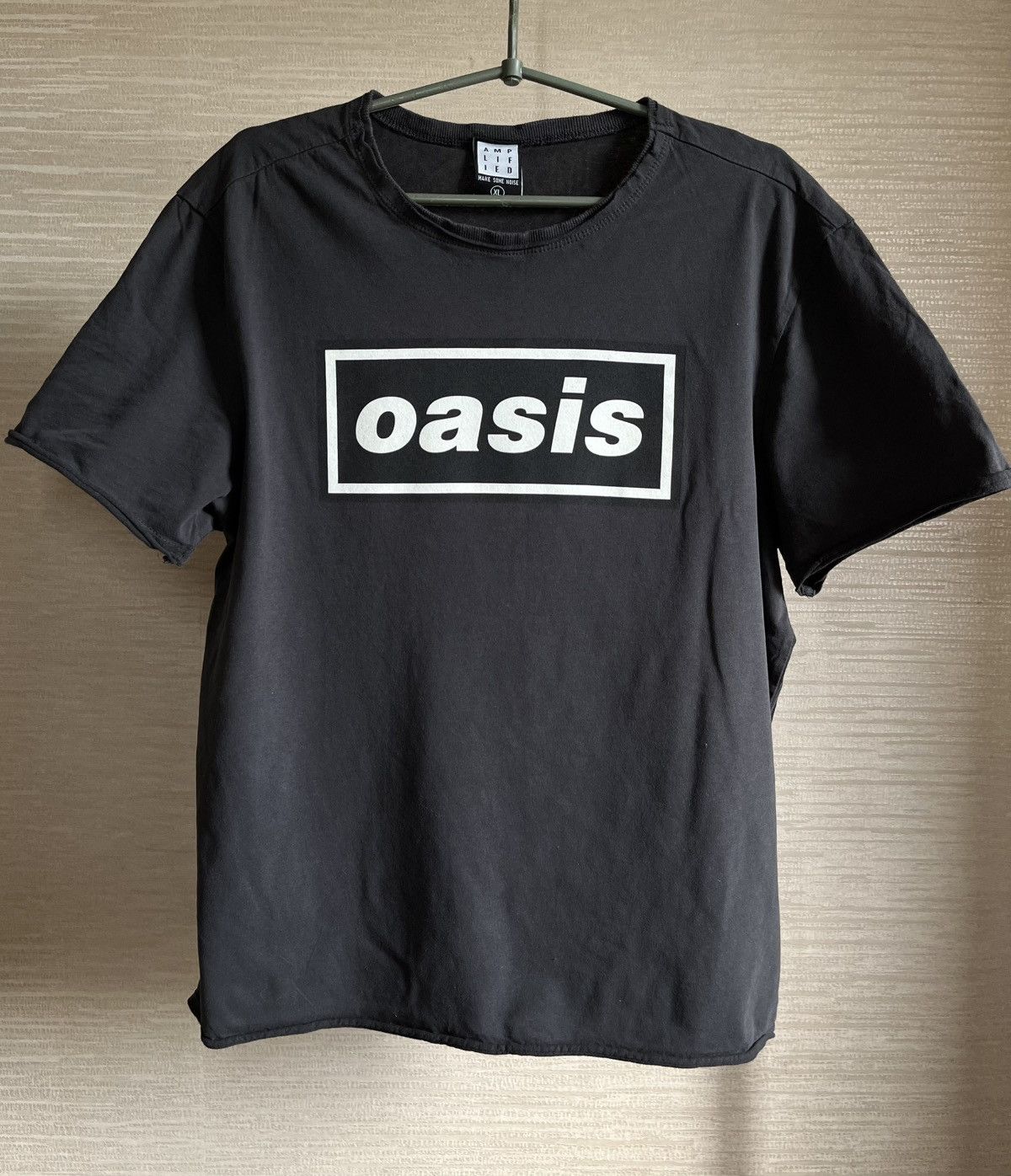 Amplified Amplified Oasis Rock Band Men’s T-Shirt Size US XL / EU 56 / 4 - 1 Thumbnail