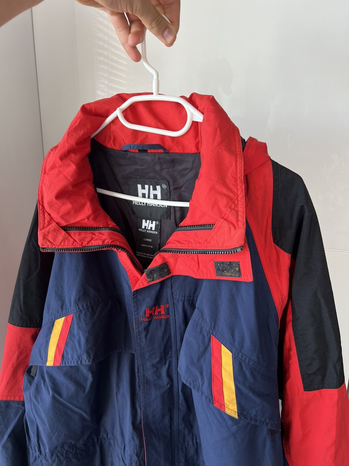 Helly Hansen VINTAGE‼️ Helly Hansen Rare 90s Waterproof Gorpcore Jacket Size US L / EU 52-54 / 3 - 1 Thumbnail