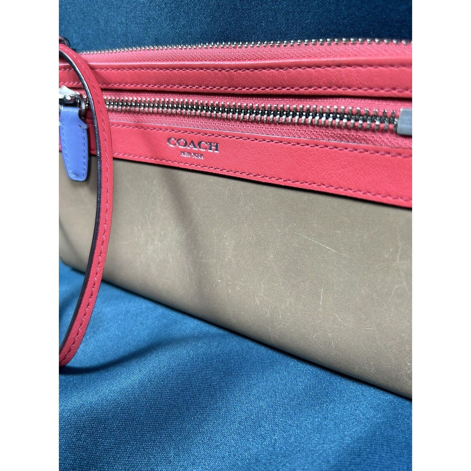 Coach Coach Womens Leather Colorblock Zip Closure Wristlet Brown Size ONE SIZE - 3 Thumbnail