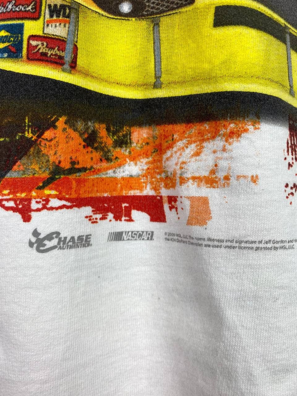 NASCAR vintage y2k nascar du pont tee nice design Size US M / EU 48-50 / 2 - 8 Thumbnail