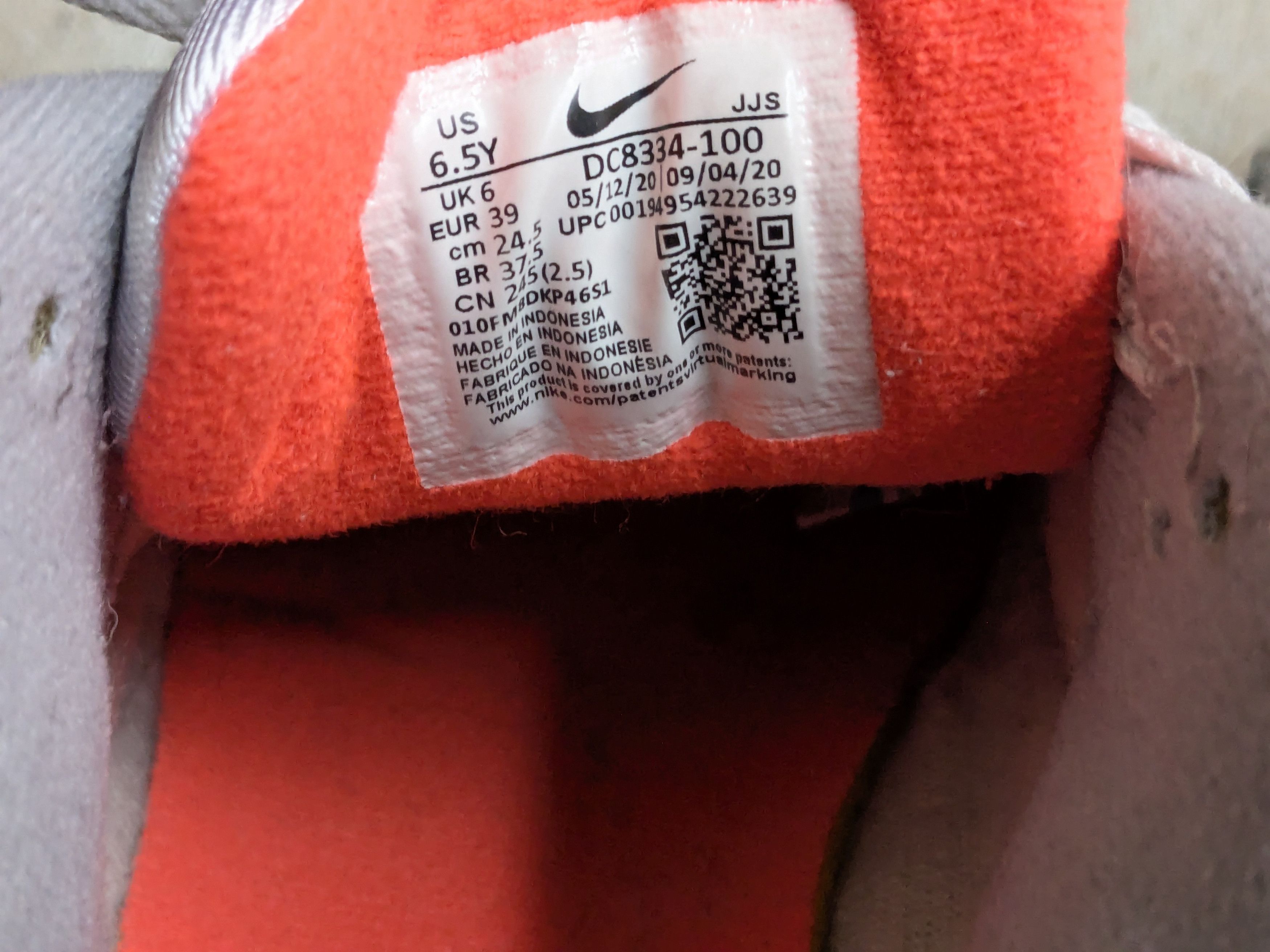 Nike Nike Air Max 90 'Infrared' DC8334-100 Gray Suede 6.5Y Size US 6.5 / EU 39-40 - 7 Thumbnail