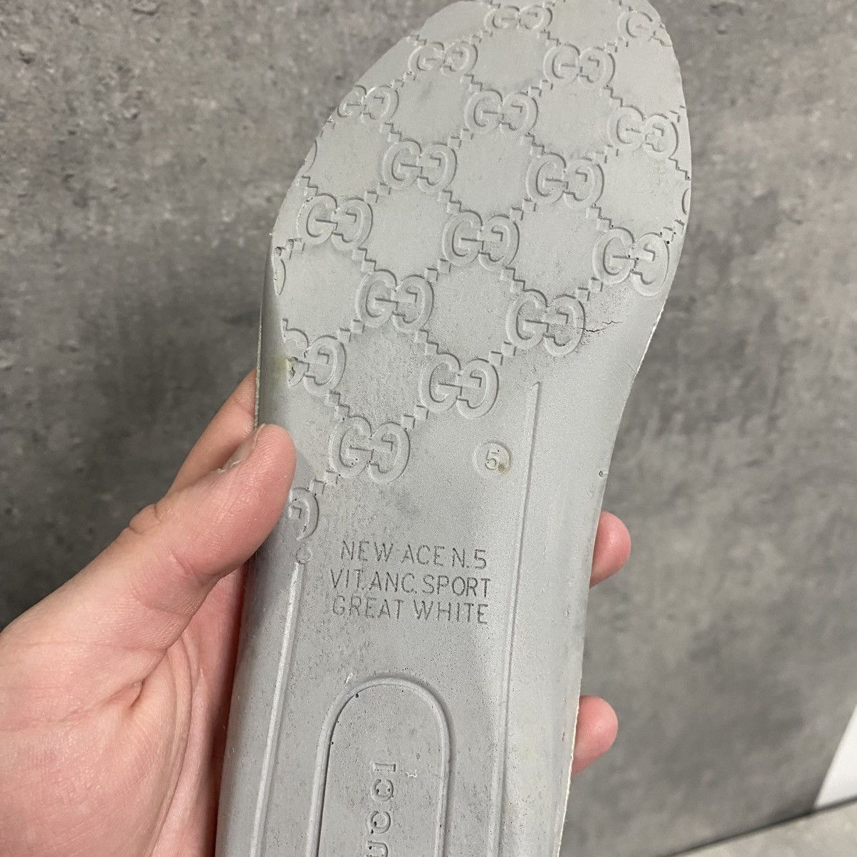 Gucci Gucci Ace Embroidered Shoes Sneakers Size US 5 / IT 35 - 16 Thumbnail