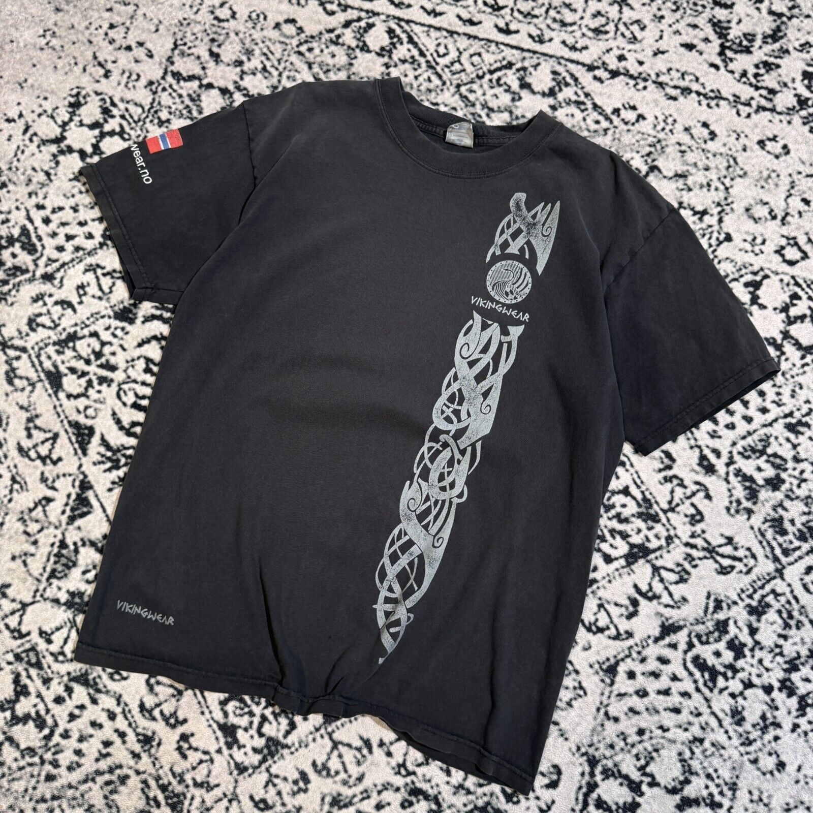 Vintage Vintage Black Cotton T-Shirt Size L Vikingswear Y2K 90s Size US L / EU 52-54 / 3 - 9 Thumbnail
