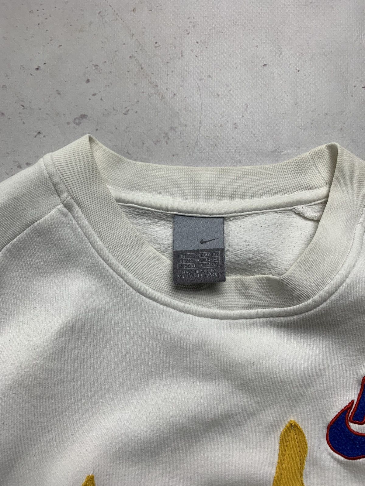 Nike × Vintage Vintage Nike 1/1 Custom Fire Boxy Sweatshirt Y2K L Size US L / EU 52-54 / 3 - 4 Thumbnail
