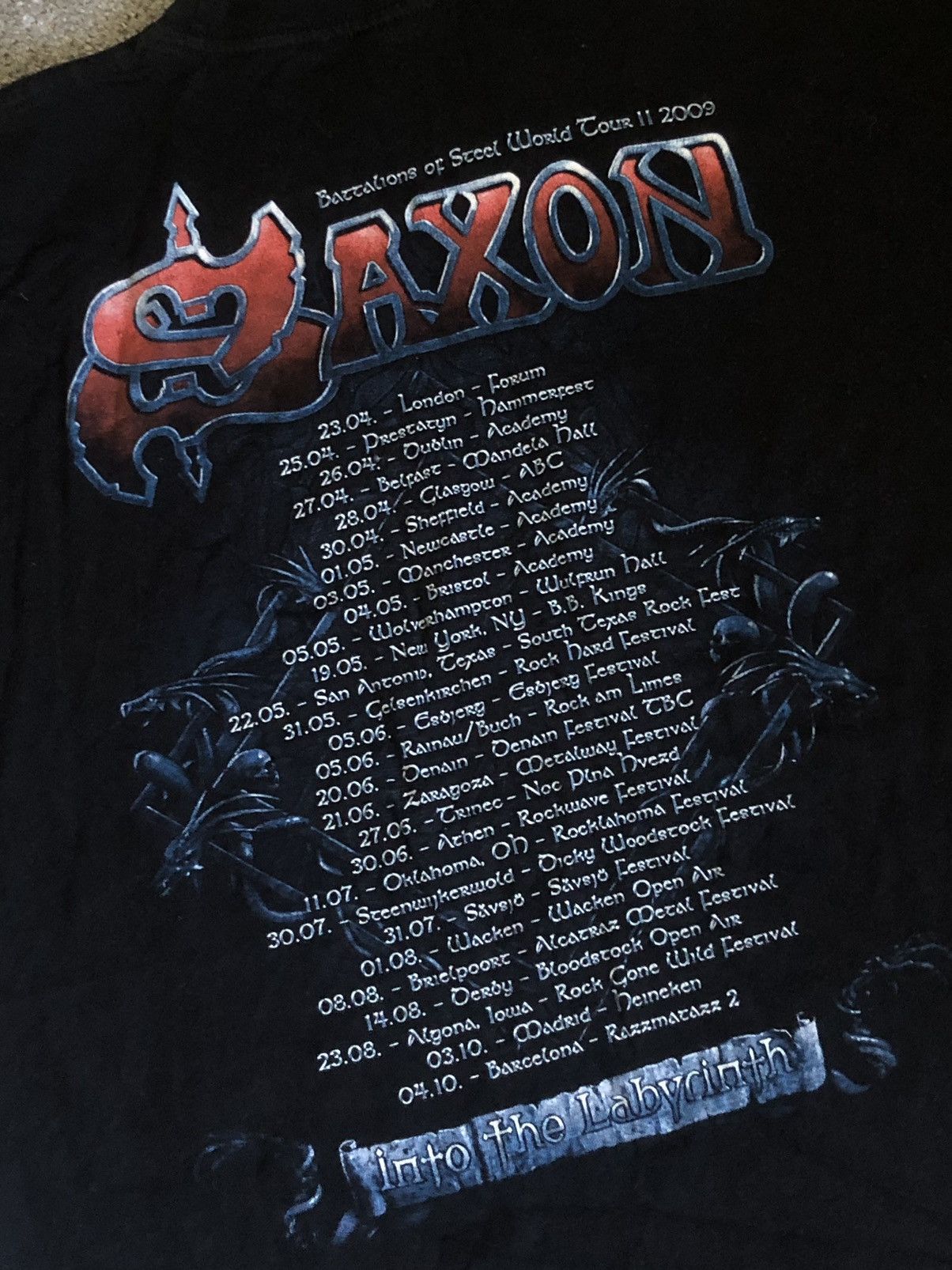 Band Tees × Vintage SAXON WORLD TOUR 2009 TEE Size US XL / EU 56 / 4 - 3 Thumbnail