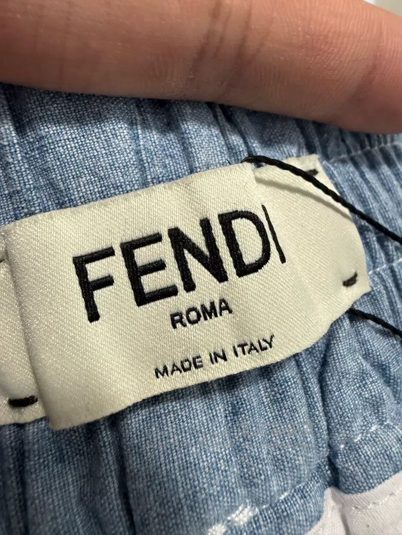 Fendi Fendi Lace FF Shorts Size 25" / US 0 / IT 36 - 4 Thumbnail