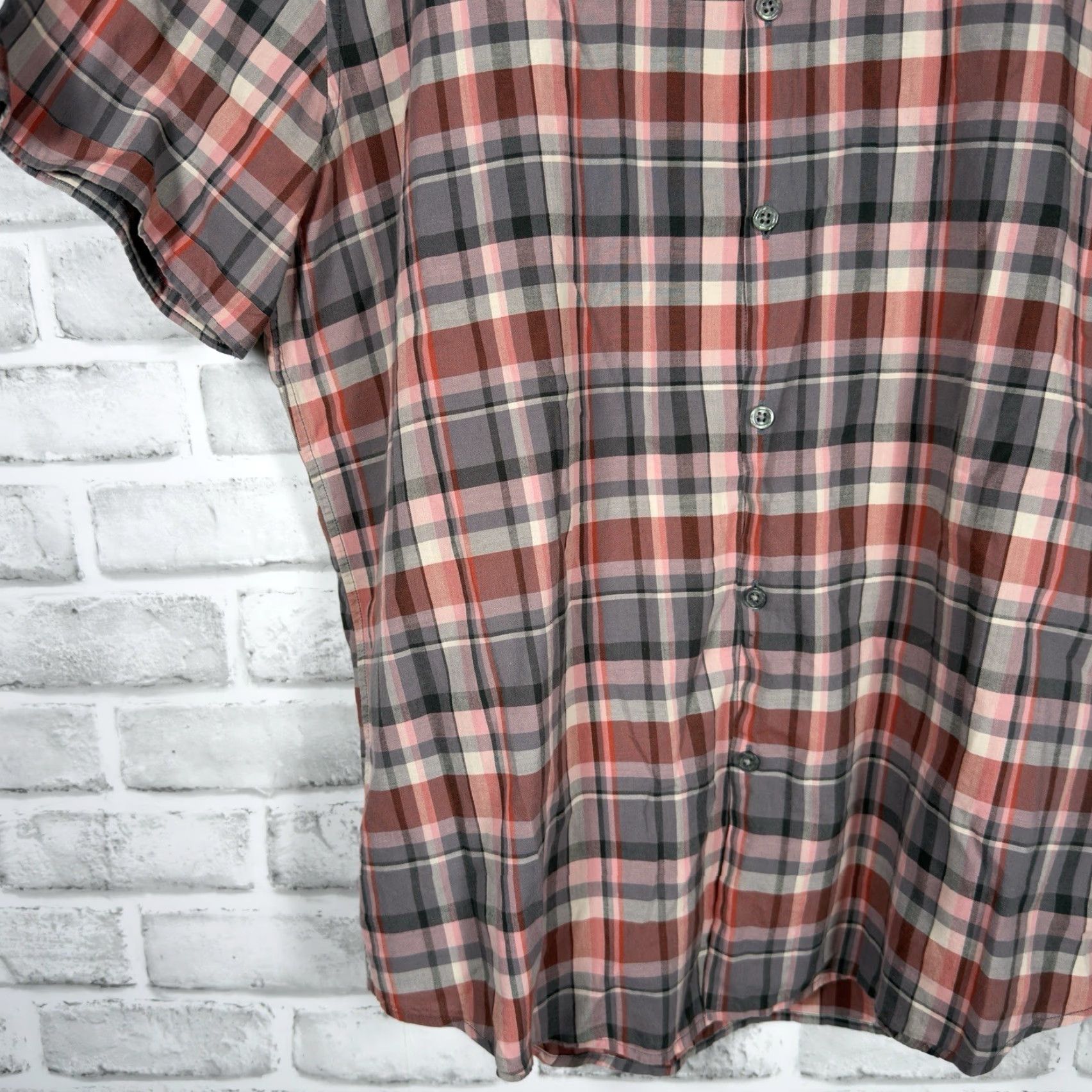 John Varvatos VINTAGE John Varvatos Plaid Short Sleeve Button Down Shirt Mens Size L Size US L / EU 52-54 / 3 - 3 Thumbnail