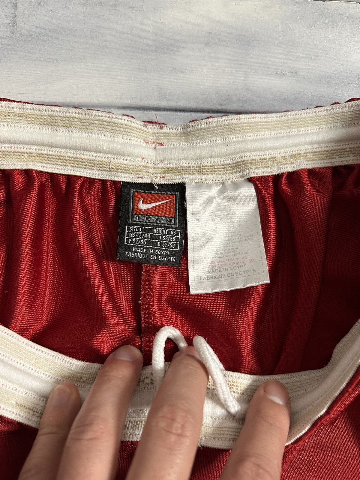 Nike Rare Vintage Shorts Nike Small Swoosh Soccer Style. Size US 32 / EU 48 - 5 Thumbnail