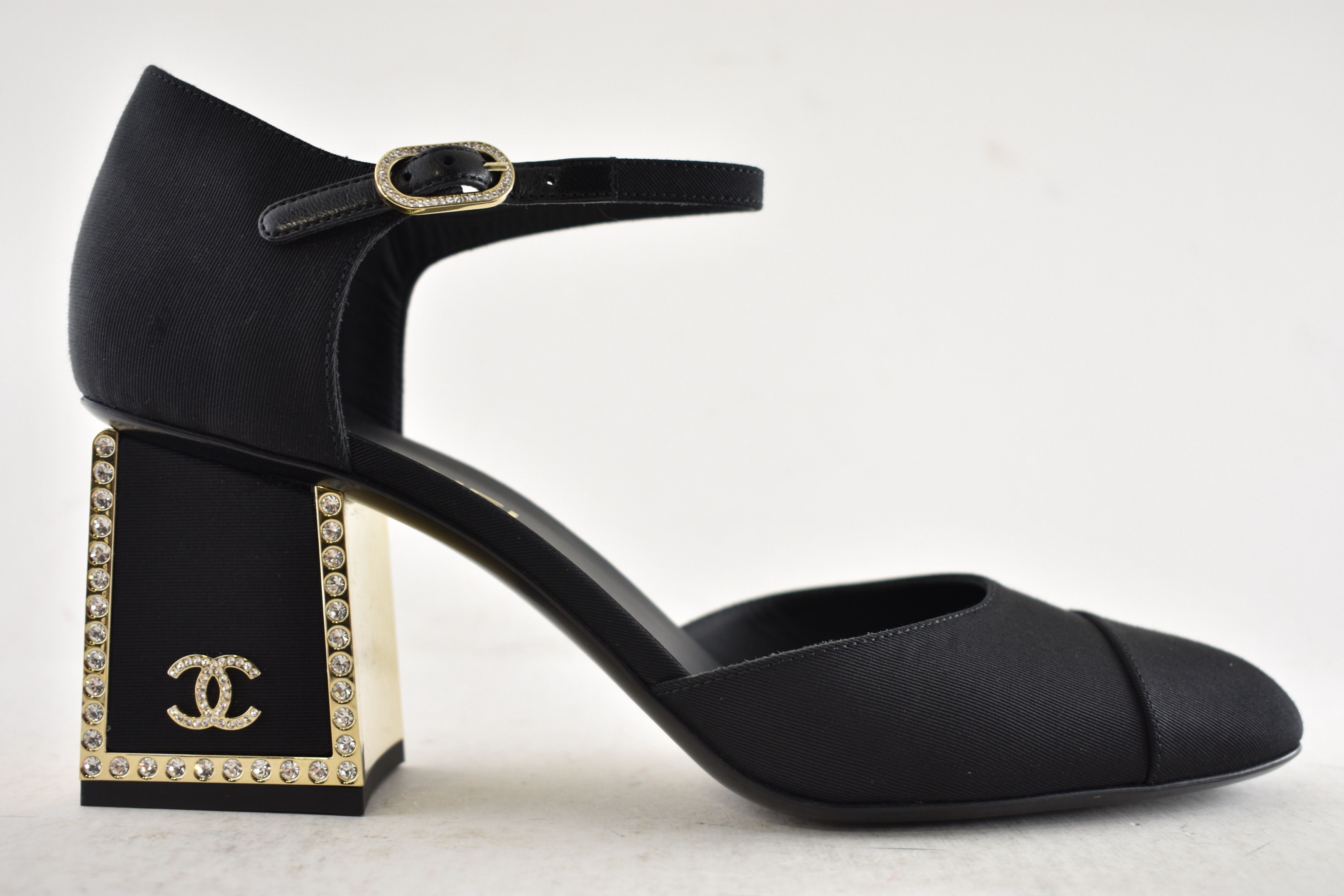 Chanel Chanel 24B Crystal Logo Gold Ankle Strap Block Heel Pump 40 Size US 10 / IT 40 - 2 Thumbnail