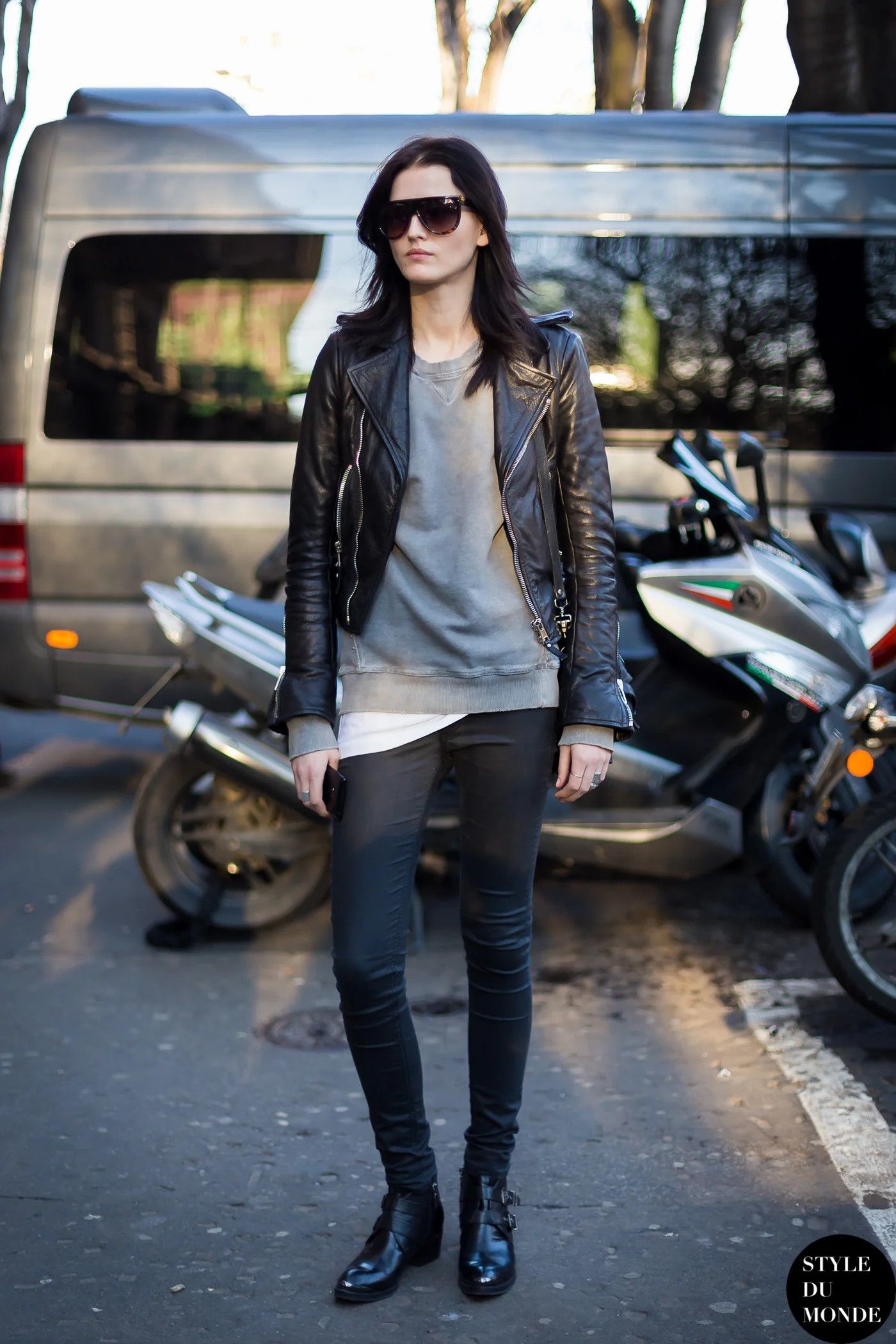 Balenciaga Balenciaga 2007 black perfecto leather jacket Size S / US 4 / IT 40 - 2 Thumbnail