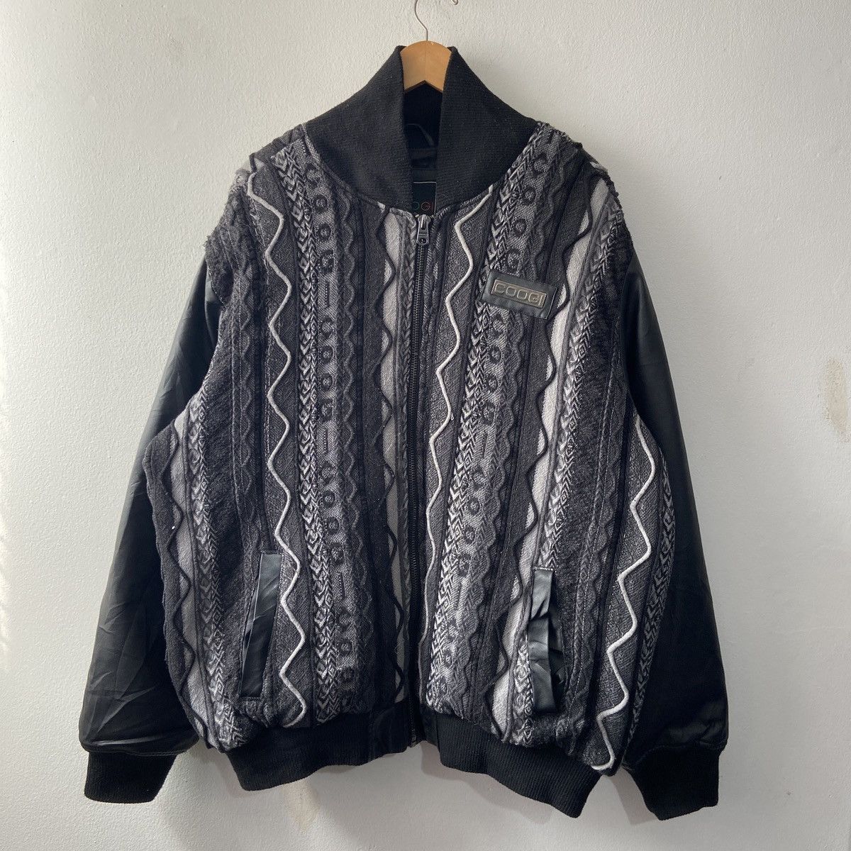 Coogi × Vintage Vintage Coogi Sweater Leather Jacket Size US XXL / EU 58 / 5 - 3 Thumbnail