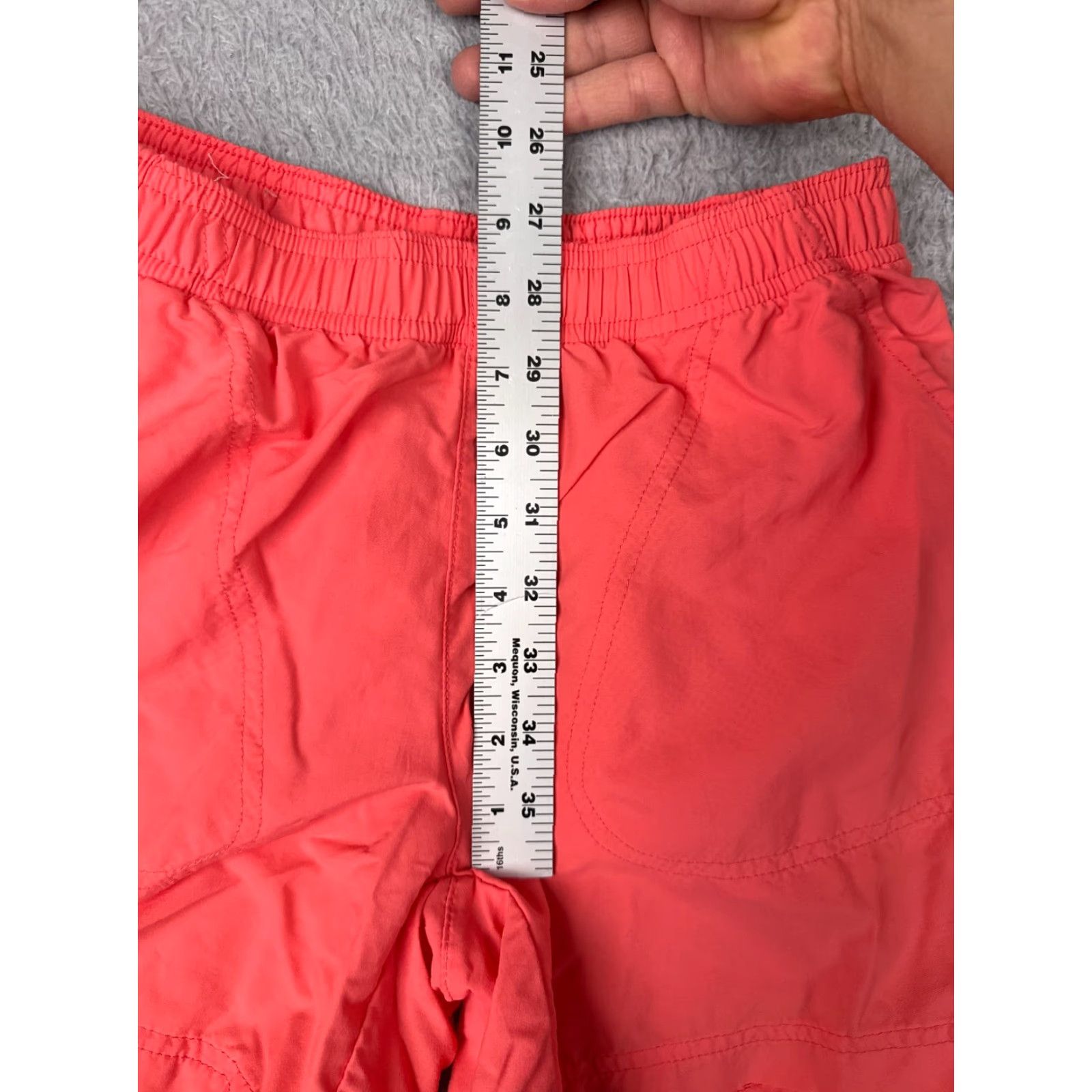 Pinko Columbia Shorts Womens Small Pink Sweat Elastic Waist Drawstring 100% Nylon Slim Regular Fit Casual Activewear Travel Womens Size 28" / US 6 / IT 42 - 5 Thumbnail