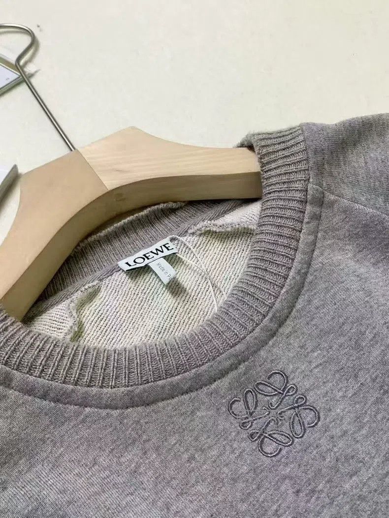 Loewe Loewe Round neck batwing long sleeve top Size XS / US 0-2 / IT 36-38 - 3 Thumbnail