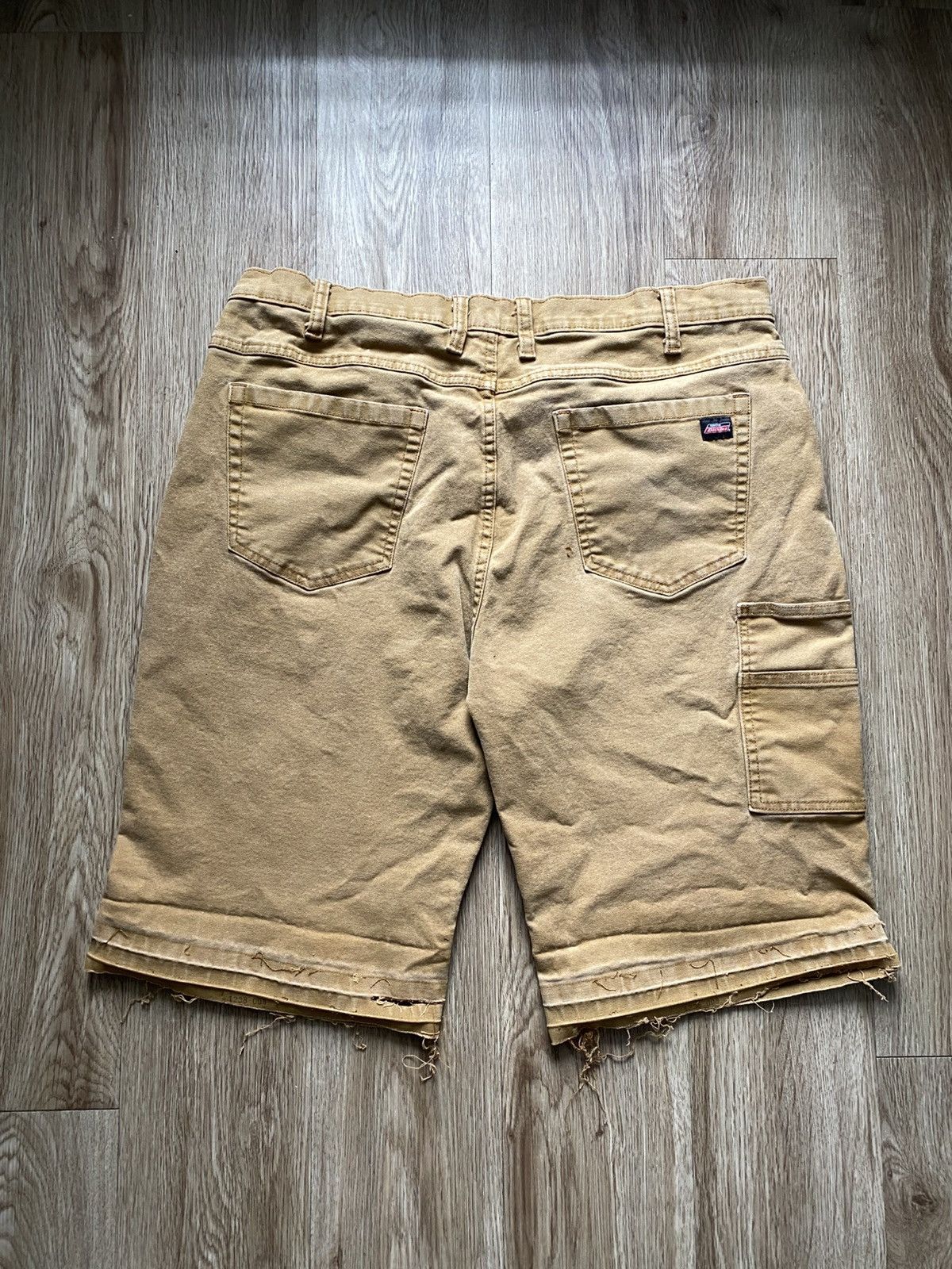 Dickies Dickies Work Wear Distressed Shorts Size US 36 / EU 52 - 2 Thumbnail
