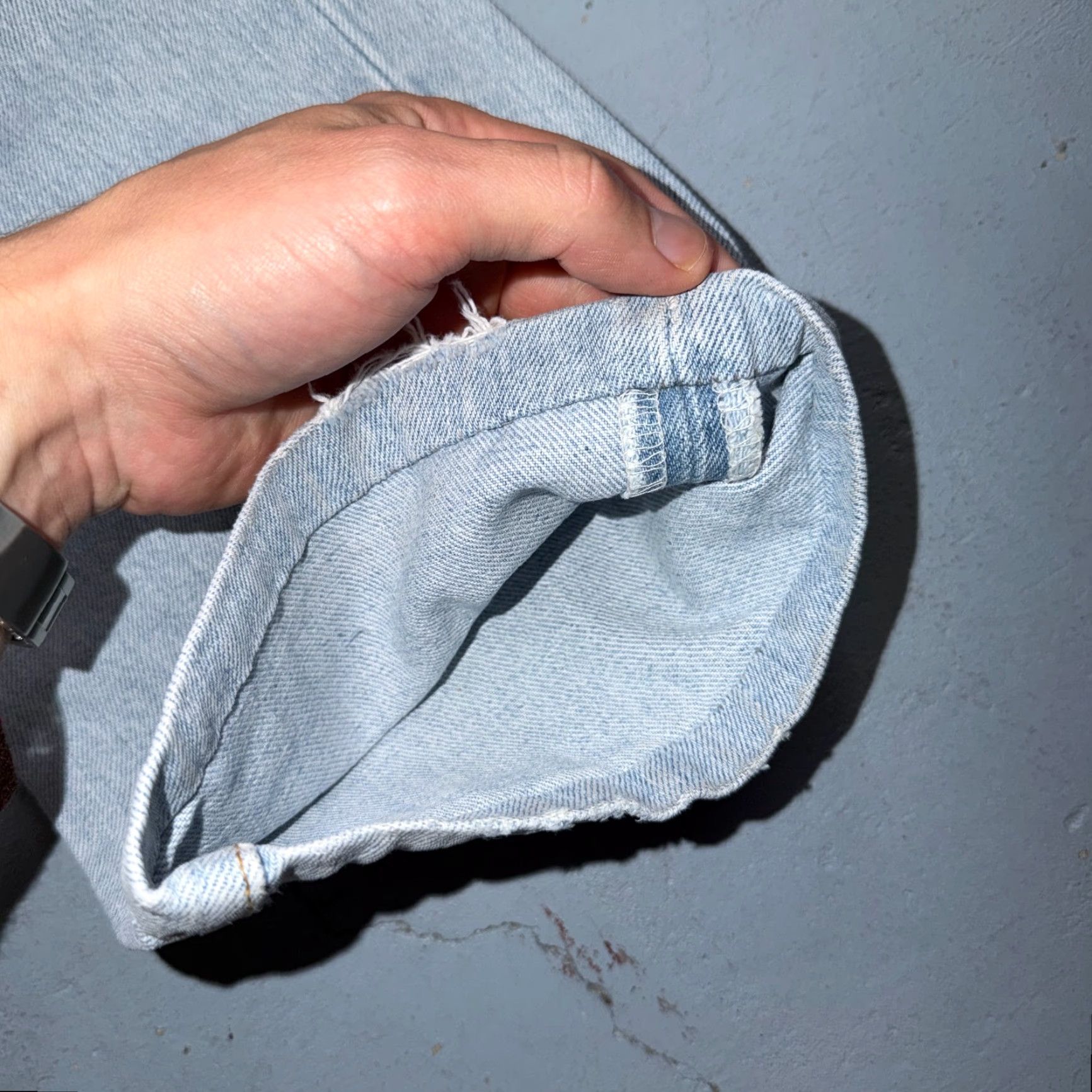Levi's VINTAGE Levis 501 Jeans 90s XX Y2K Straight Leg Blue Light Wash 33x36 Act 31x32 Men Size US 33 - 4 Thumbnail