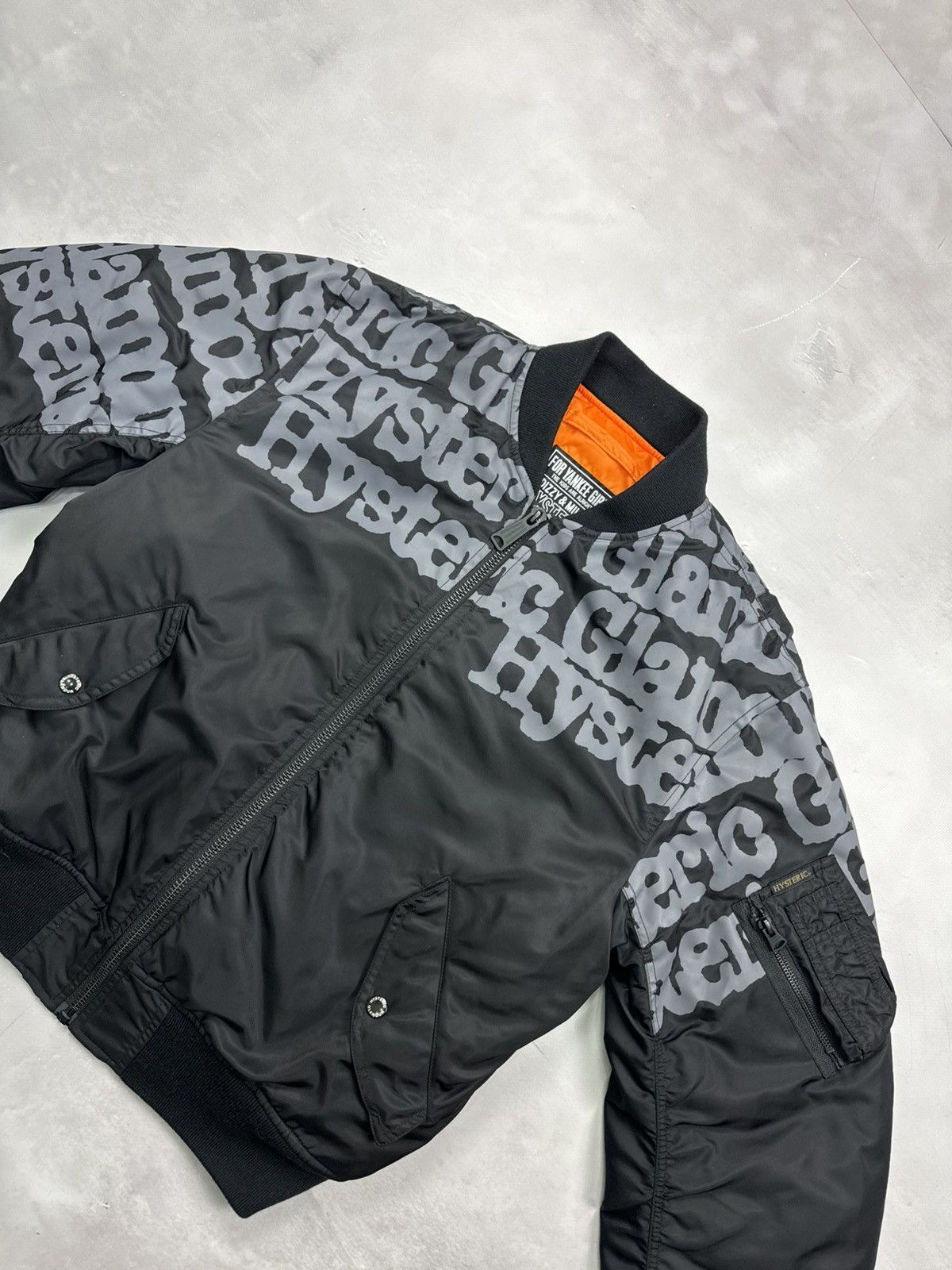 Hysteric Glamour Hysteric Glamour Typewriter Logo Bomber Jacket(Black/M) Size US M / EU 48-50 / 2 - 2 Thumbnail