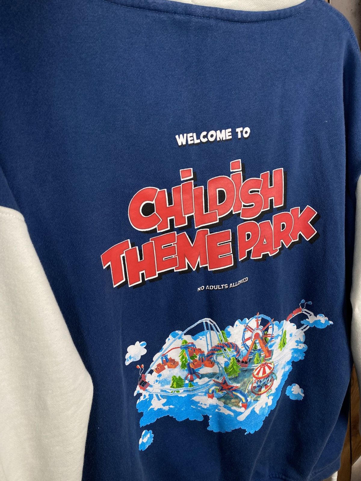 CHILDS 🌁Vintage Hoodie Childish Theme Park Baggy Oversized VTG Tee🌁 Size US S / EU 44-46 / 1 - 3 Thumbnail