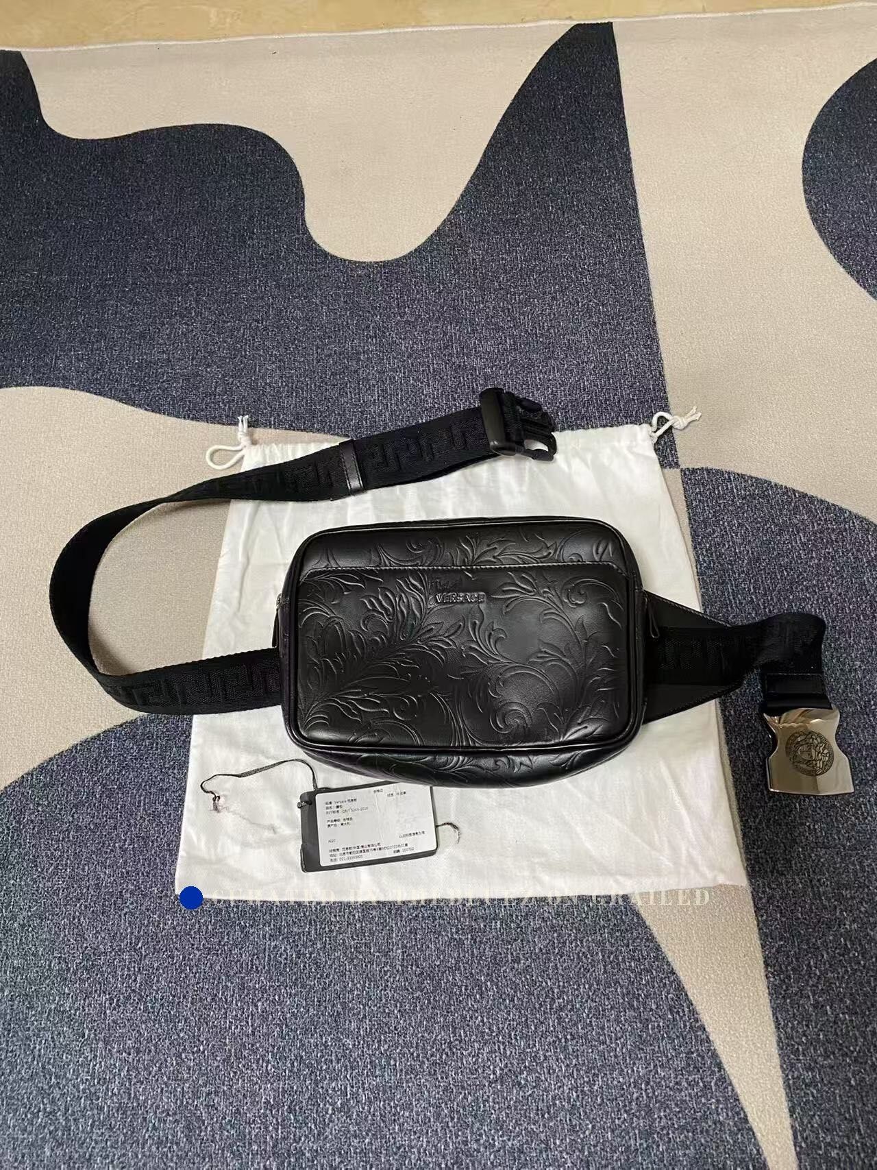 Versace Versace All-over Print Metal Logo Waist Bag Size ONE SIZE - 1 Thumbnail