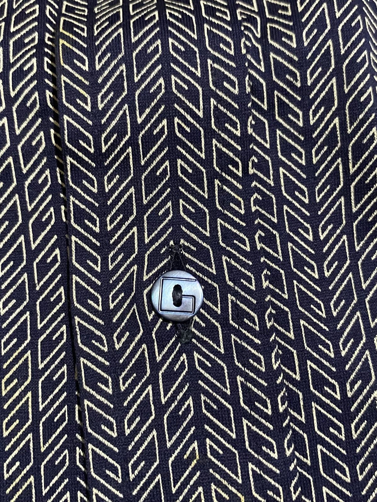 Designer × Givenchy × Vintage VINTAGE GIVENCHY GENTLEMEN MONOGRAM SHIRT Size US M / EU 48-50 / 2 - 4 Thumbnail