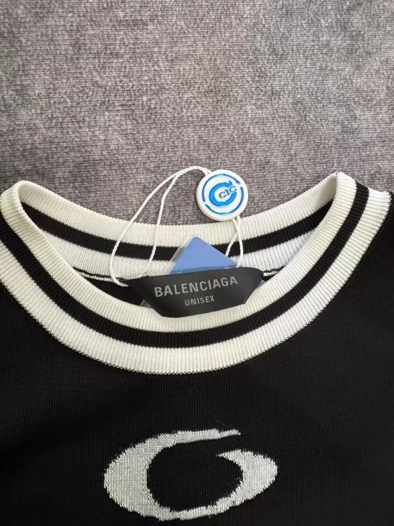 Balenciaga Balenciaga Loop Basketball Vest Size US S / EU 44-46 / 1 - 3 Thumbnail