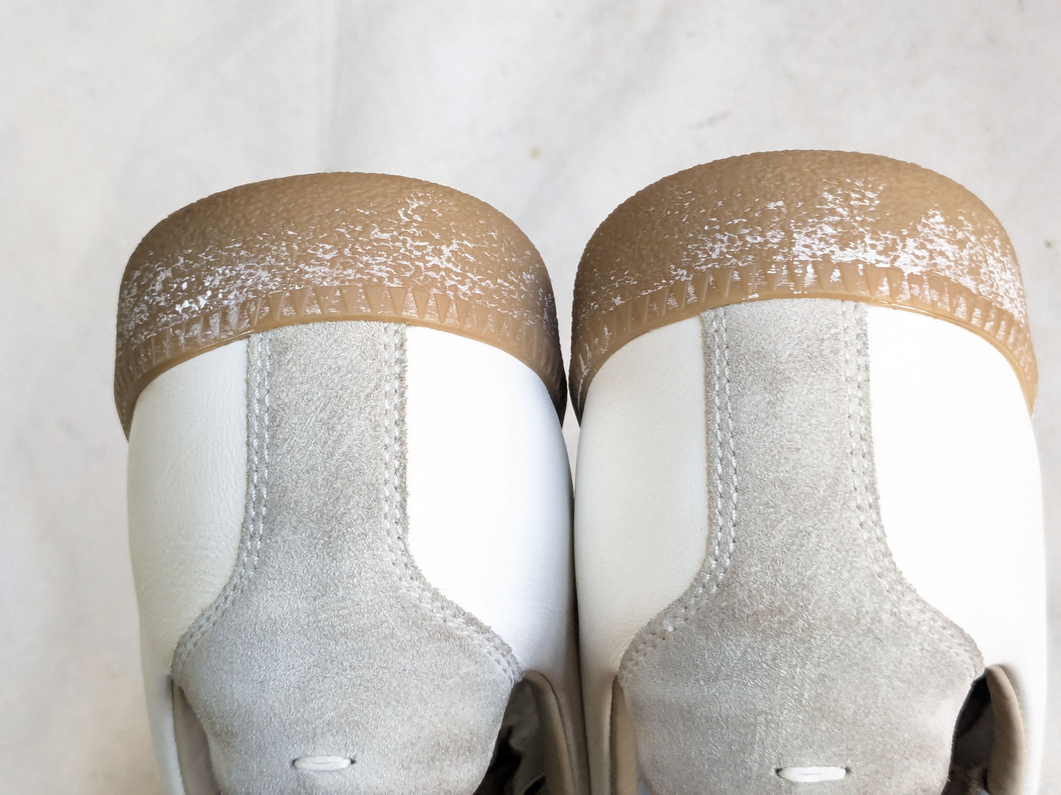Maison Margiela Maison Margiela GAT Replicas 9 42 White Gray Painted Size US 9 / EU 42 - 13 Thumbnail