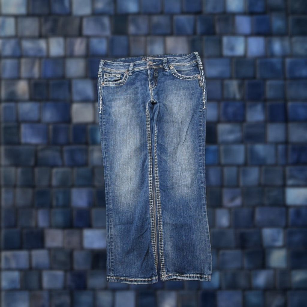 Silver Jeans Co. Silver Jeans Co Womens Capri Denim Jeans Suki Blue Stretch Size 30 Medium Wash Regular Pocket 5-Pocket Womens Jeans Size 30" / US 8 / IT 44 - 1 Thumbnail
