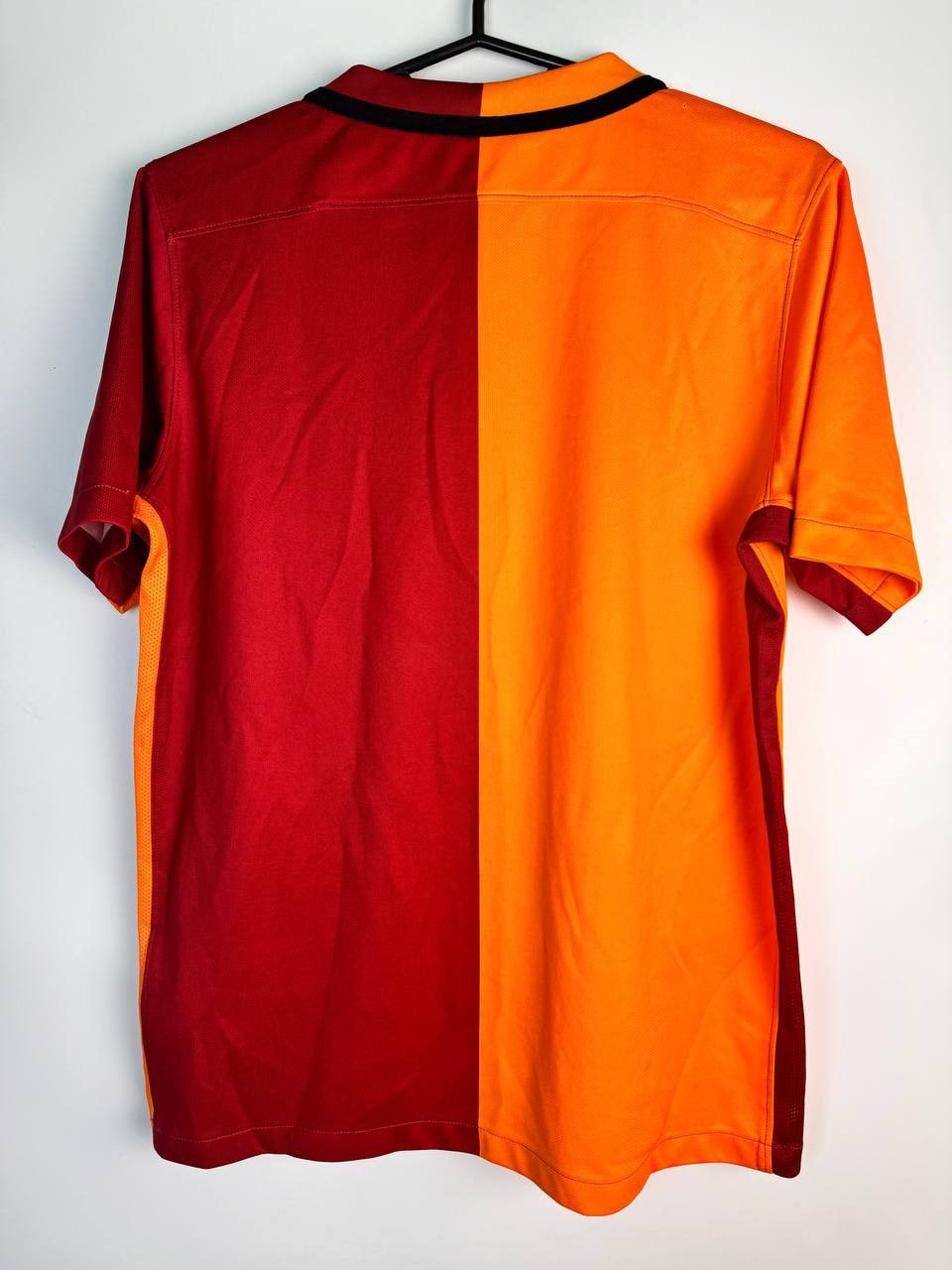 Nike GALATASARAY FOOTBALL SOCCER JERSEY NIKE Size boys xl L Size US XL / EU 56 / 4 - 4 Thumbnail