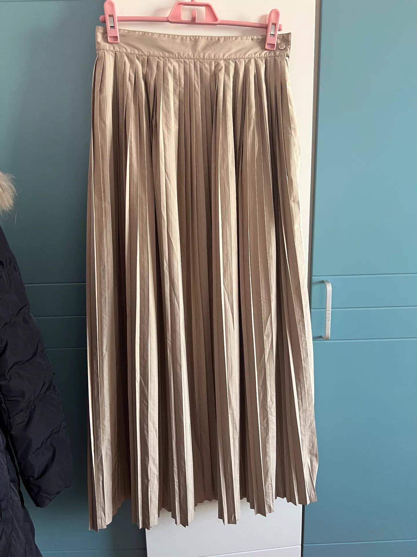 Dior DIOR pre-owned women's midi skirt Size 28" / US 6 / IT 42 - 1 Thumbnail
