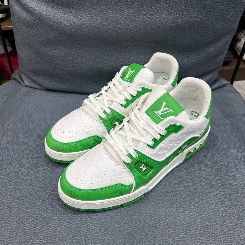 Louis Vuitton Louis Vuitton Trainer Leather Low-Top Sneakers 0079 Size US 10.5 / EU 43-44 - 1 Thumbnail