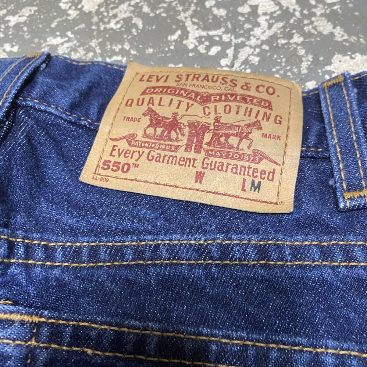 Japanese Brand × Levi's × Vintage Vintage Levi’s 550 Relaxed Fit Denim Jeans Mexico 90s Size US 27 - 7 Thumbnail