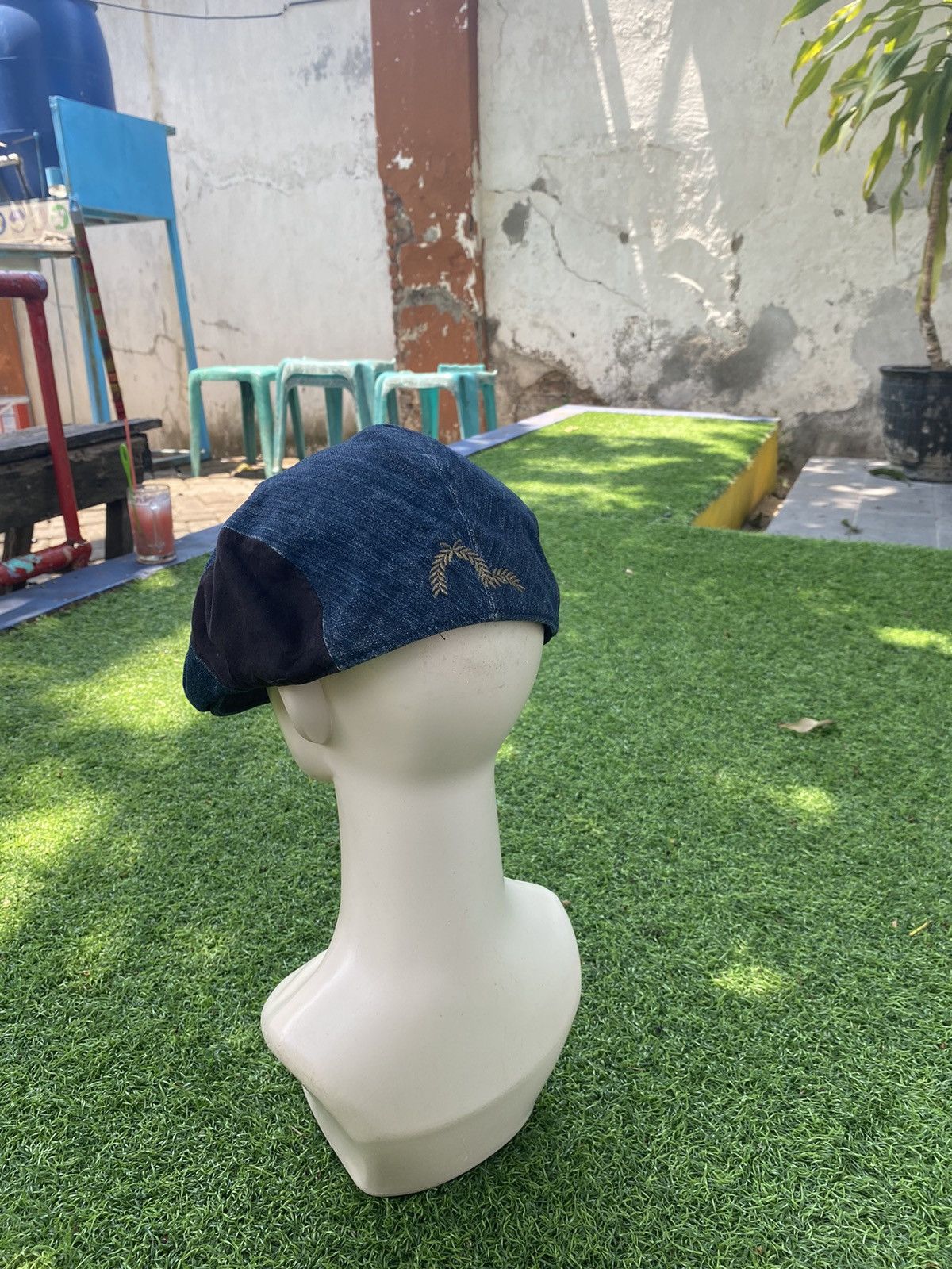 Evisu × Japanese Brand VINTAGE FLATCAP EVISU DENIM MADE IN JAPAN Size ONE SIZE - 2 Thumbnail