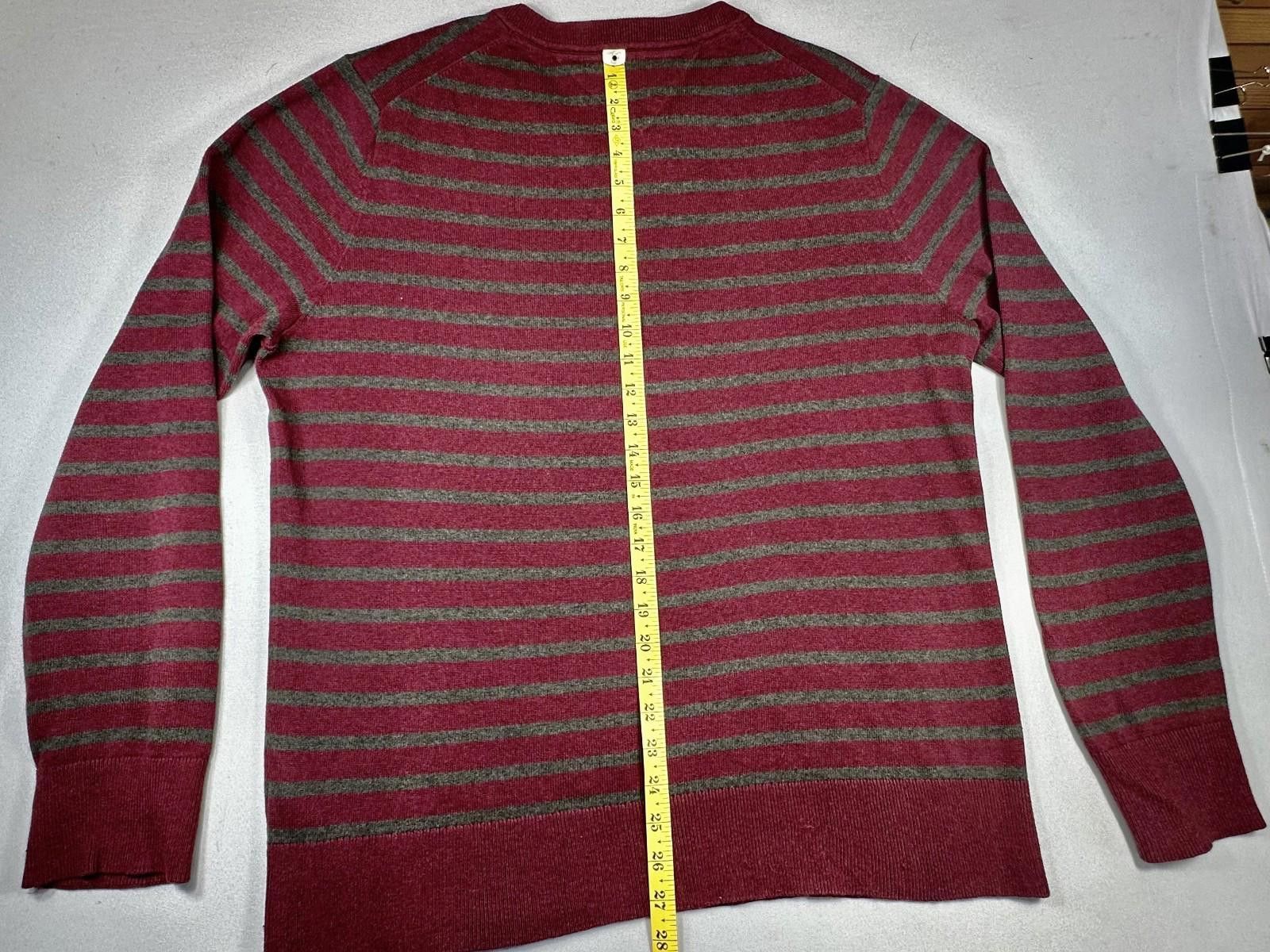 Tommy Hilfiger Tommy Hilfiger Men L Maroon/Gray Striped Pima Cotton Sweater Size US L / EU 52-54 / 3 - 3 Thumbnail