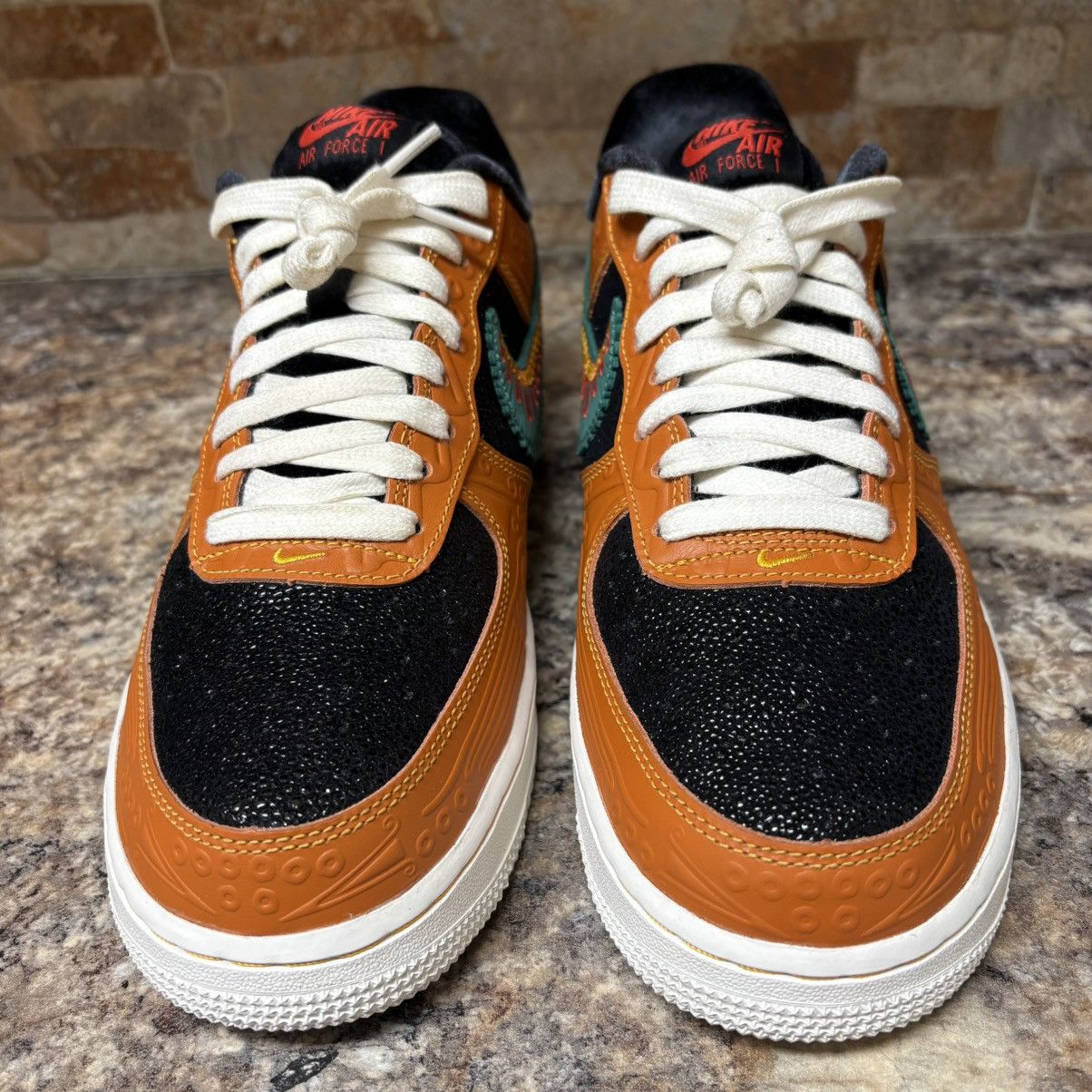 Nike Nike Air Force 1 '07 LX Siempre Familia Size 8 Size US 8 / EU 41 - 3 Thumbnail