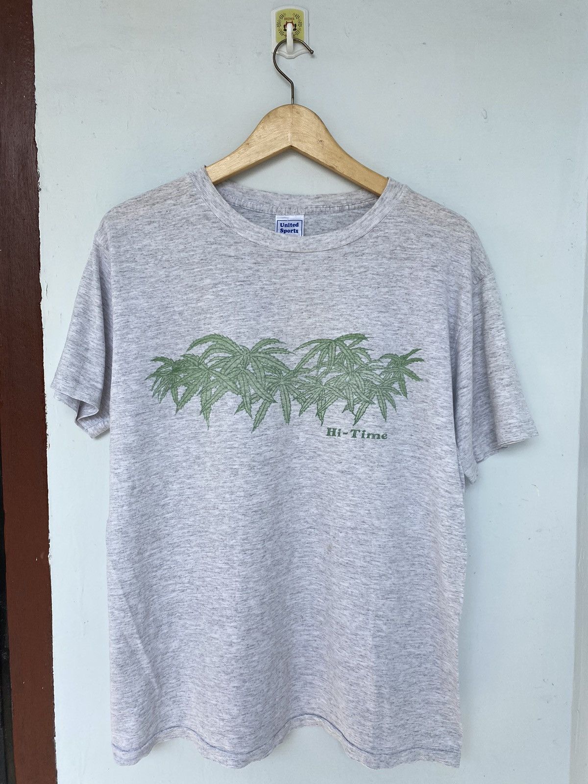 image of Humor Vintage Marijuanas Plant Weed T Shirt in Mist Grey, Men's (Size Large)