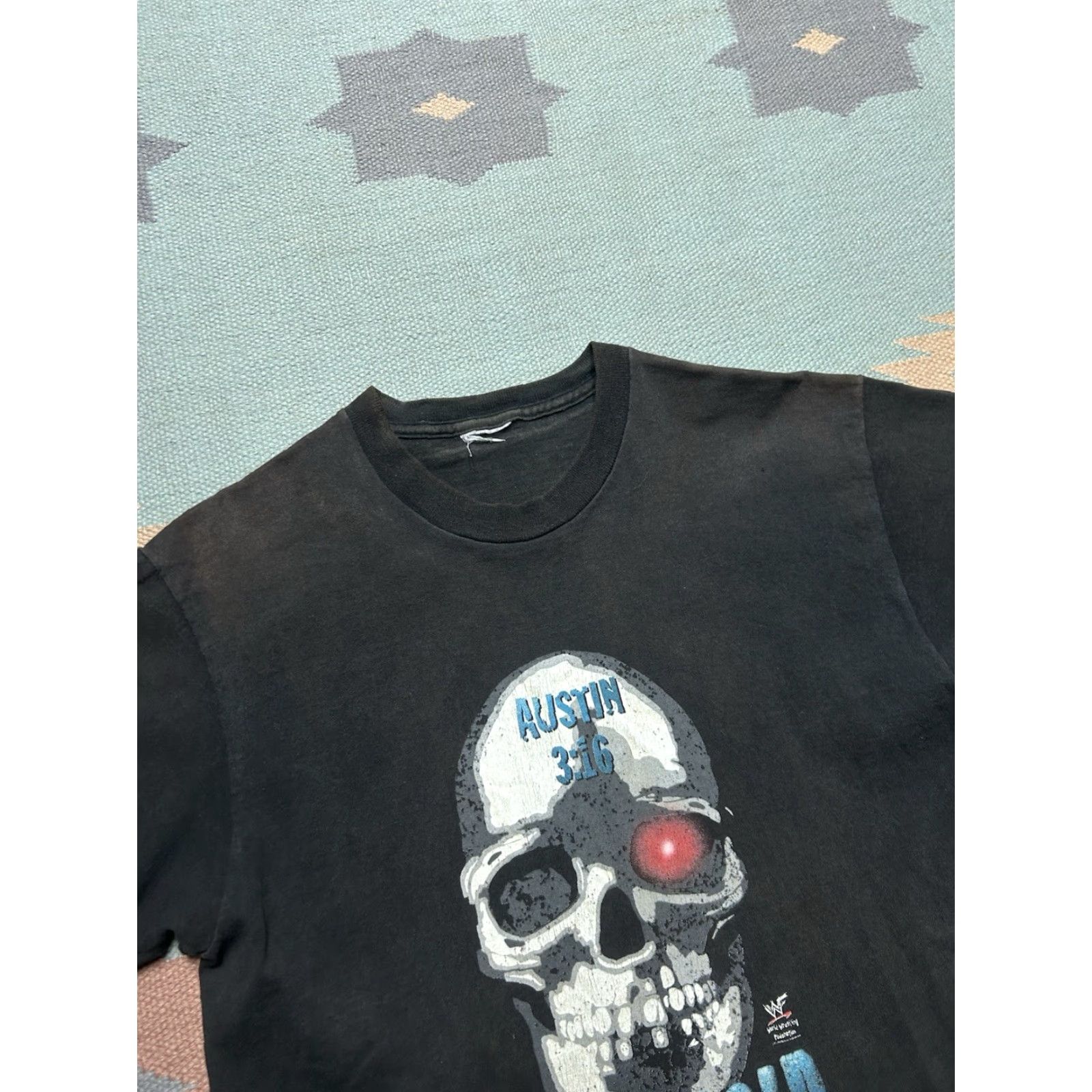 Vintage VINTAGE 90s t shirt stone cold Steve Austin WWF wrestling terminator skull M/L Size US L / EU 52-54 / 3 - 4 Thumbnail