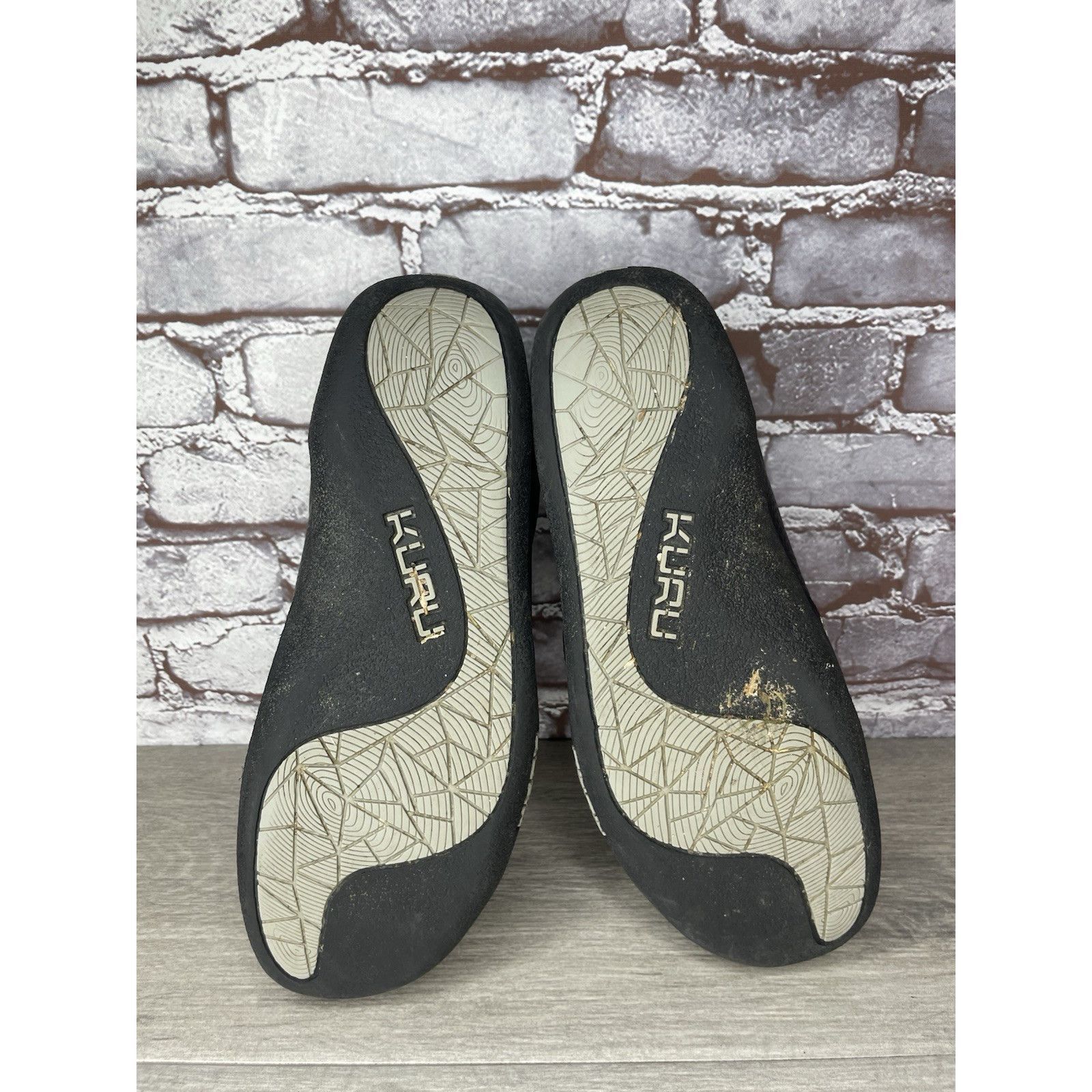 Guru Kuru Kivi Black Leather 10250180 Slip On Walking Loafers Com Size US 9.5 / EU 42-43 - 8 Thumbnail