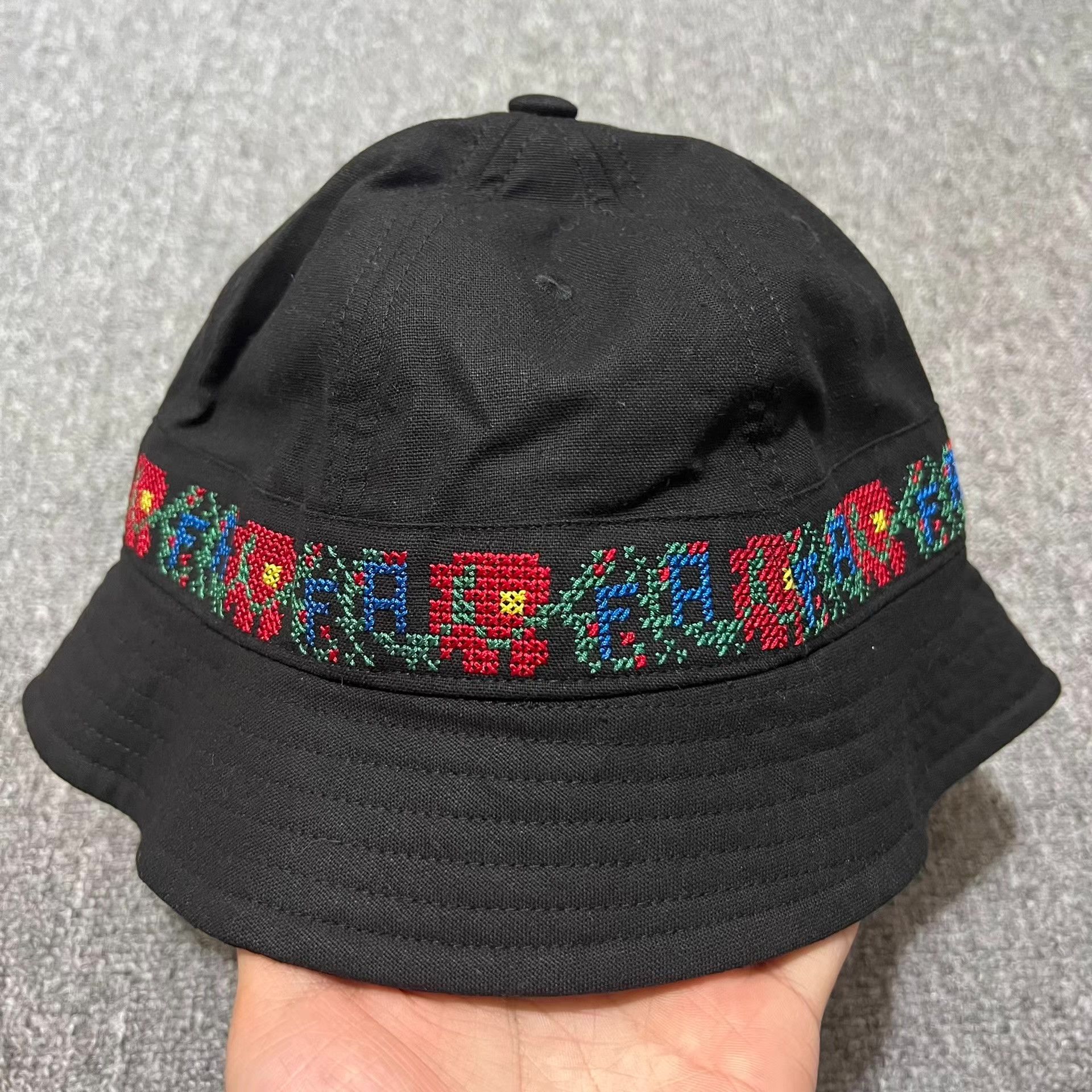 Fucking Awesome Fucking Awesome Cross-Stitch Bucket Hat Q7 Size ONE SIZE - 2 Thumbnail