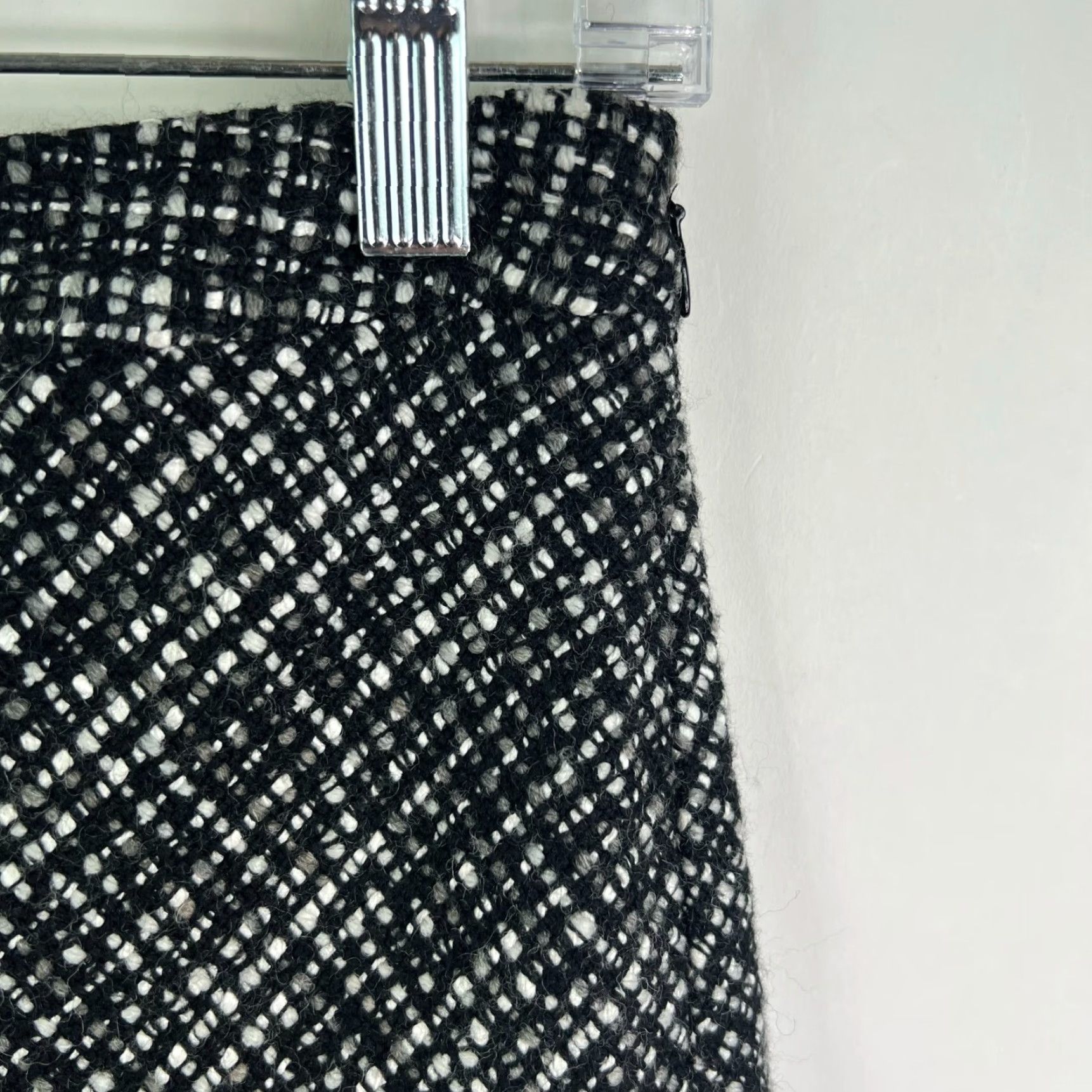 Gap Gap Skirt Wool Tweed Black White Grey Flare Knee Length Zip Front 4 Women Size 27" / US 4 / IT 40 - 3 Thumbnail