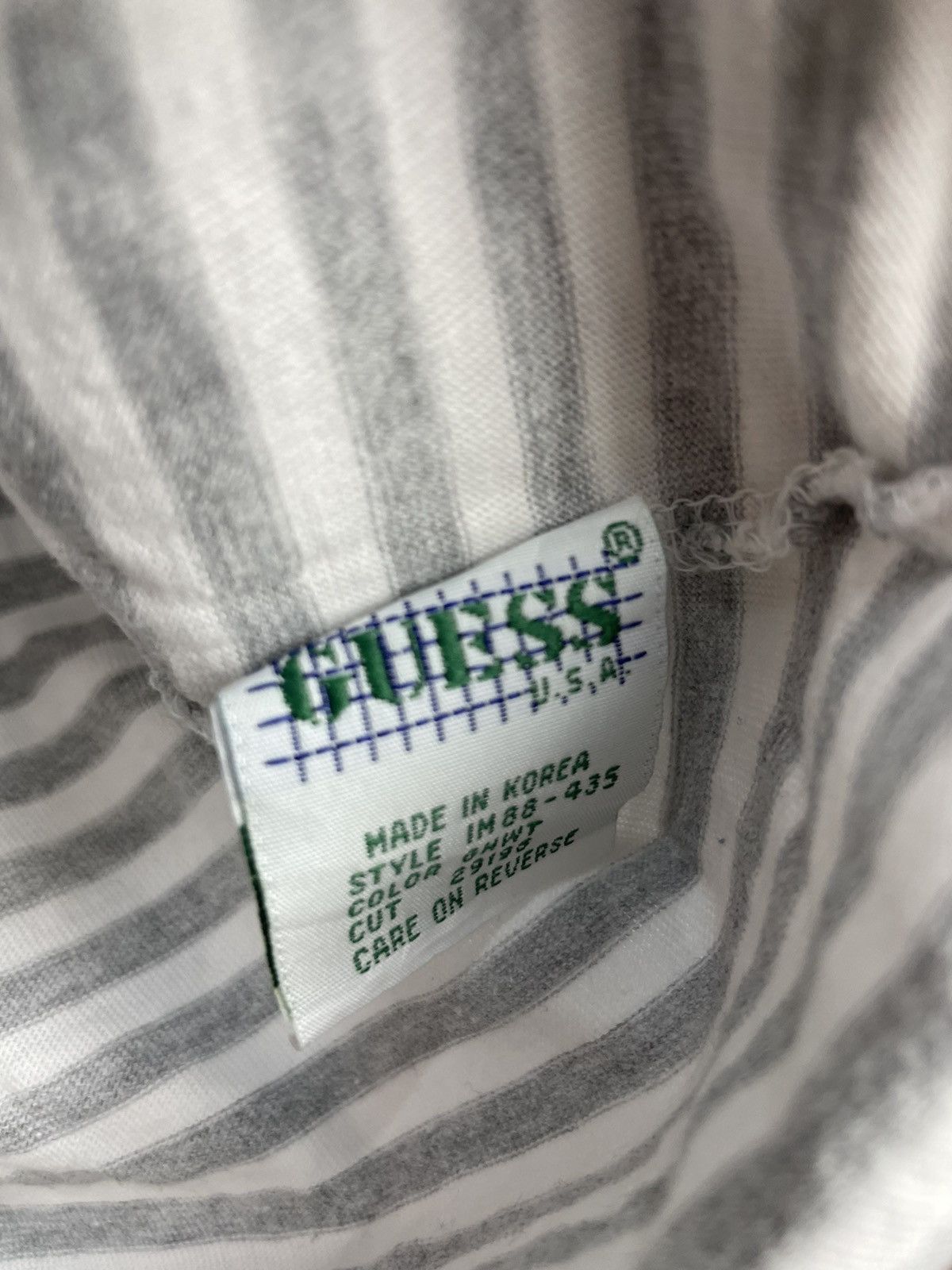 Guess Vintage 90s Guess Jeans strip t shirt Size US L / EU 52-54 / 3 - 6 Thumbnail