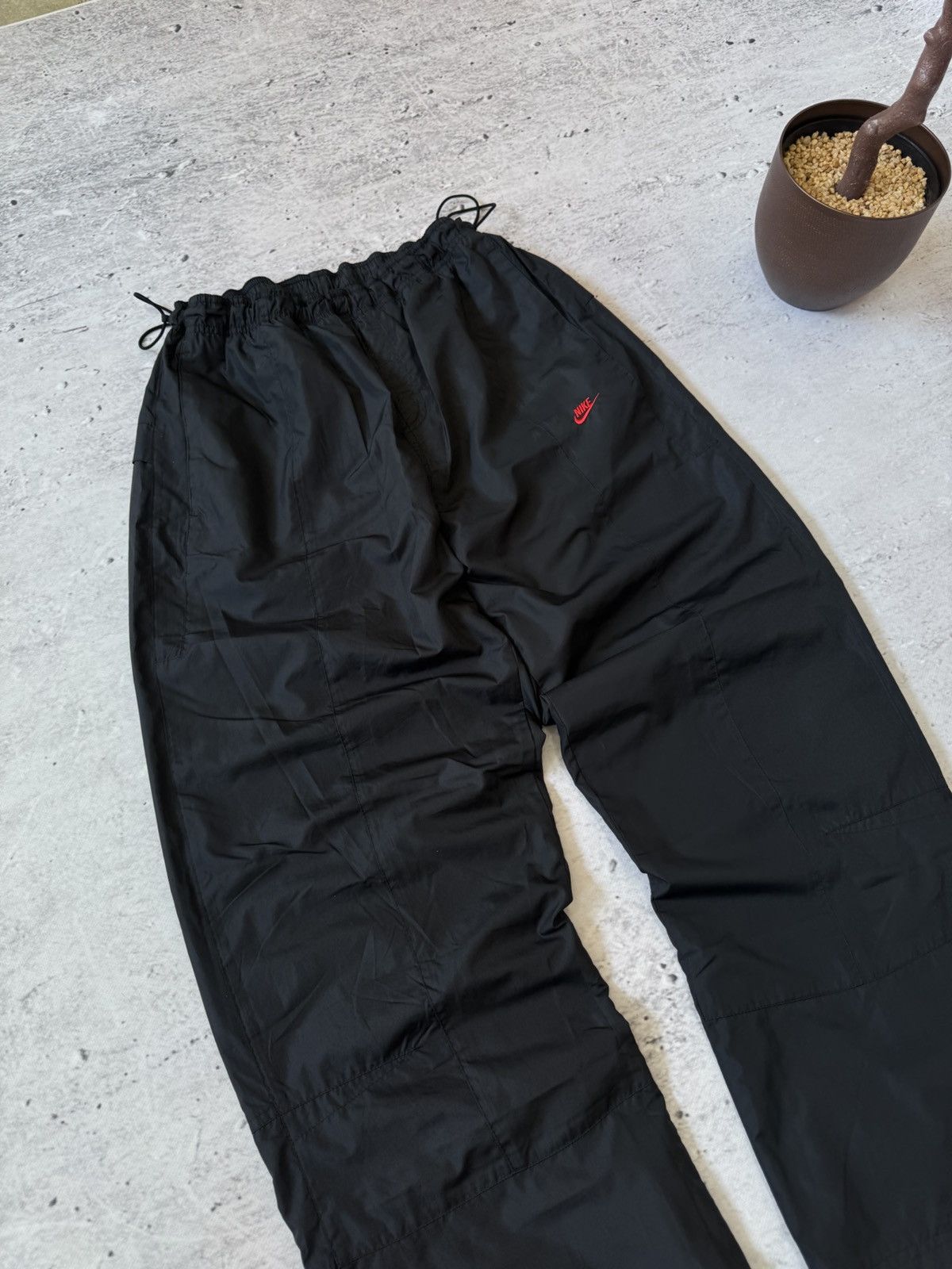 Nike × Vintage NIKE AIR NYLON VINTAGE OVERSIZE BAGGY FIT PANTS SWEATPANTS Size US 34 / EU 50 - 2 Thumbnail